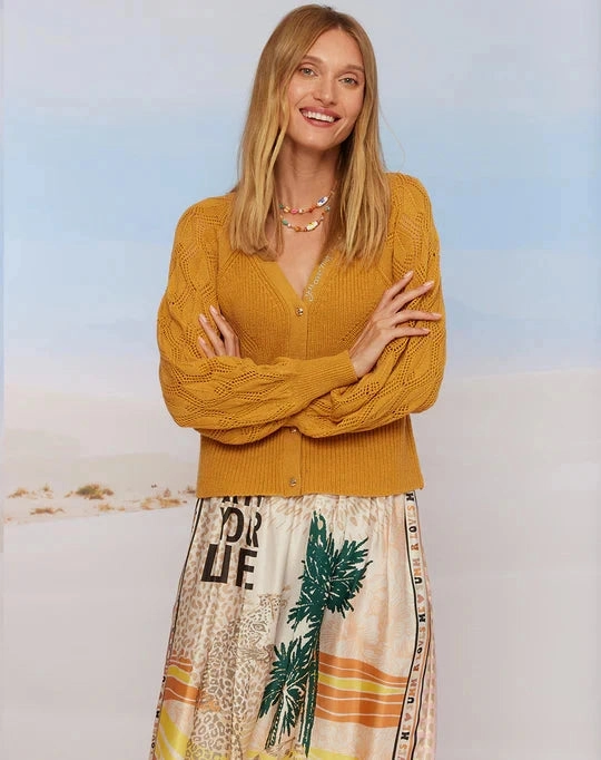 Quilted Texture Elizabeth Printed Midi Skirt Vacation