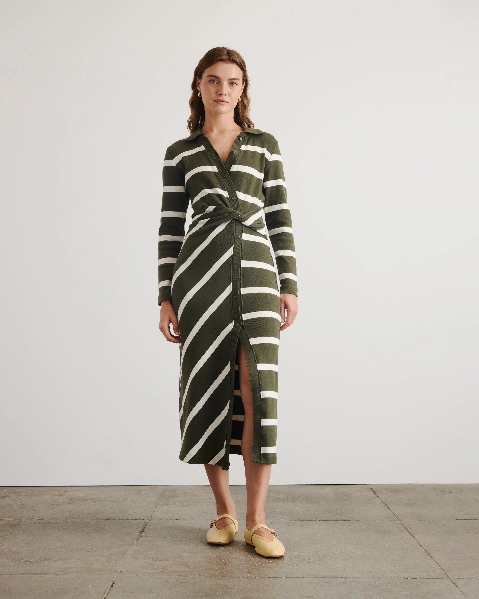 Ellicot Dress Shiny surface Smooth Tone