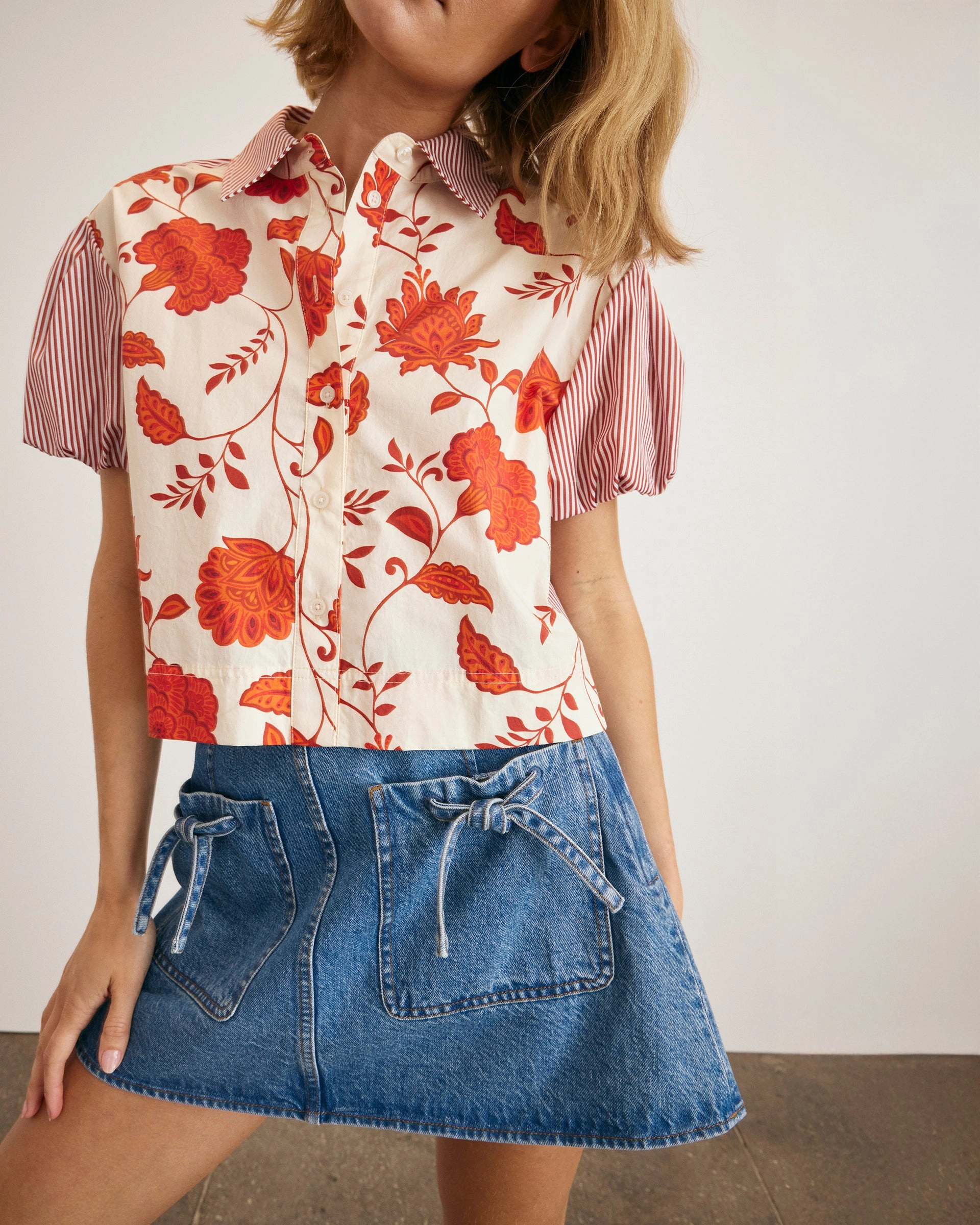 SeamlessDesign Ribbed Collar Style Elza Top