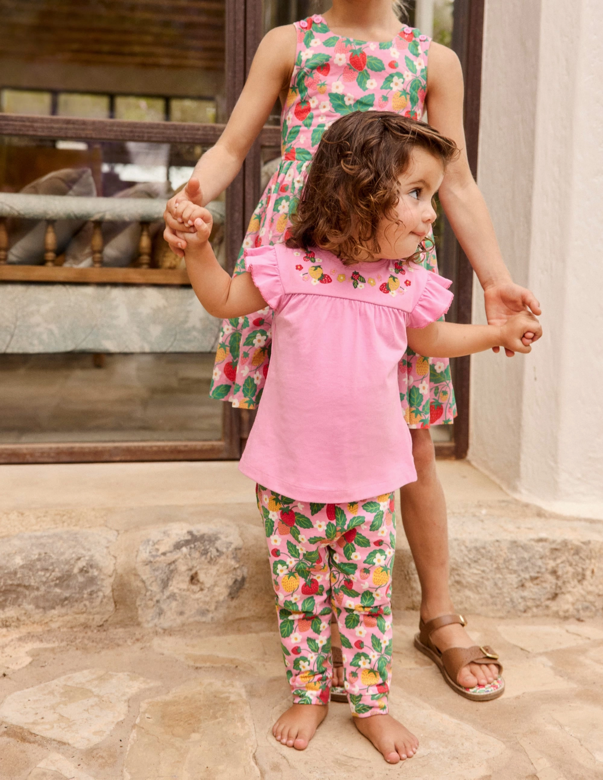 Embroidered Jersey Set-Vintage Mauve Strawberries Smart Dancer