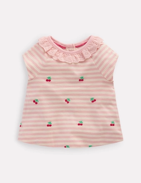 Light Deflection Fabric Contoured Armhole Design Embroidered Jersey Top-Soft Ivory/ Chalk Pink