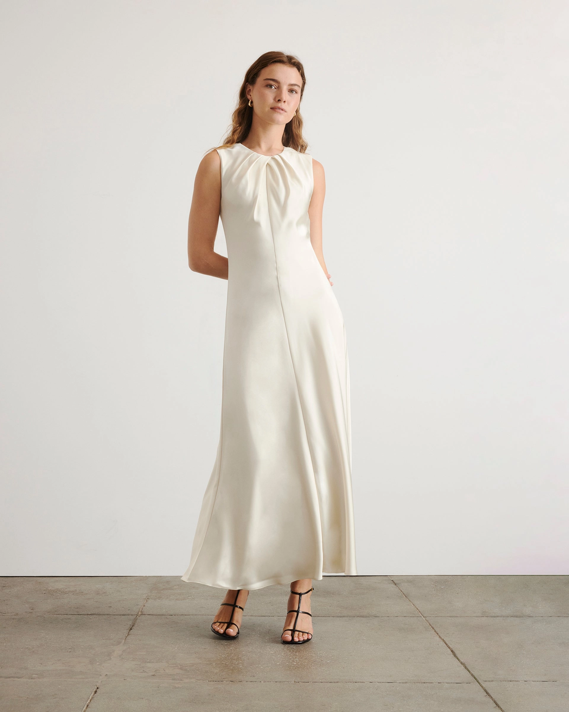 Autumn Look Polished Cut Emily Dress