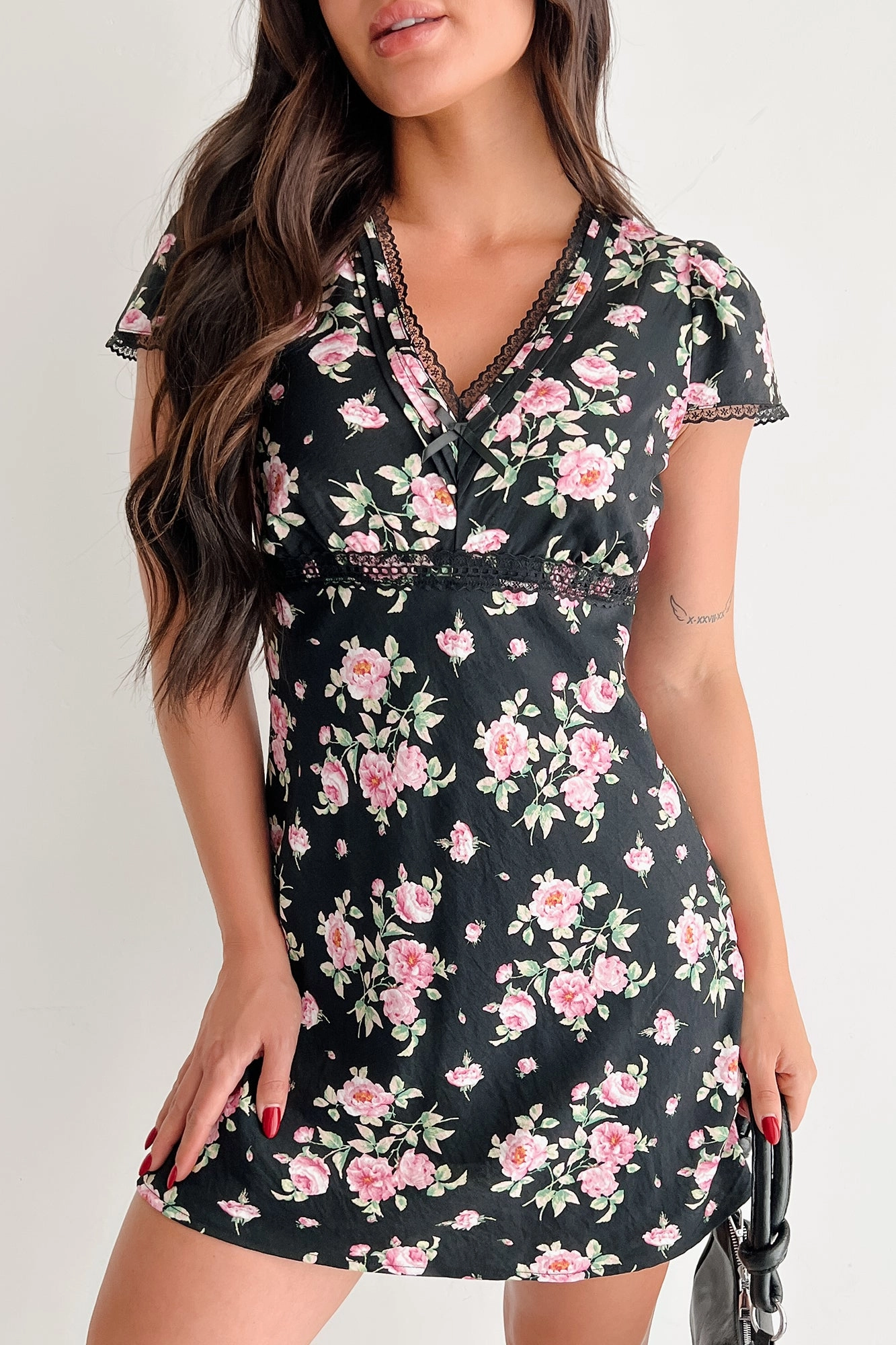 Lace Accent Endless Rose Floral Mini Dress (Black)