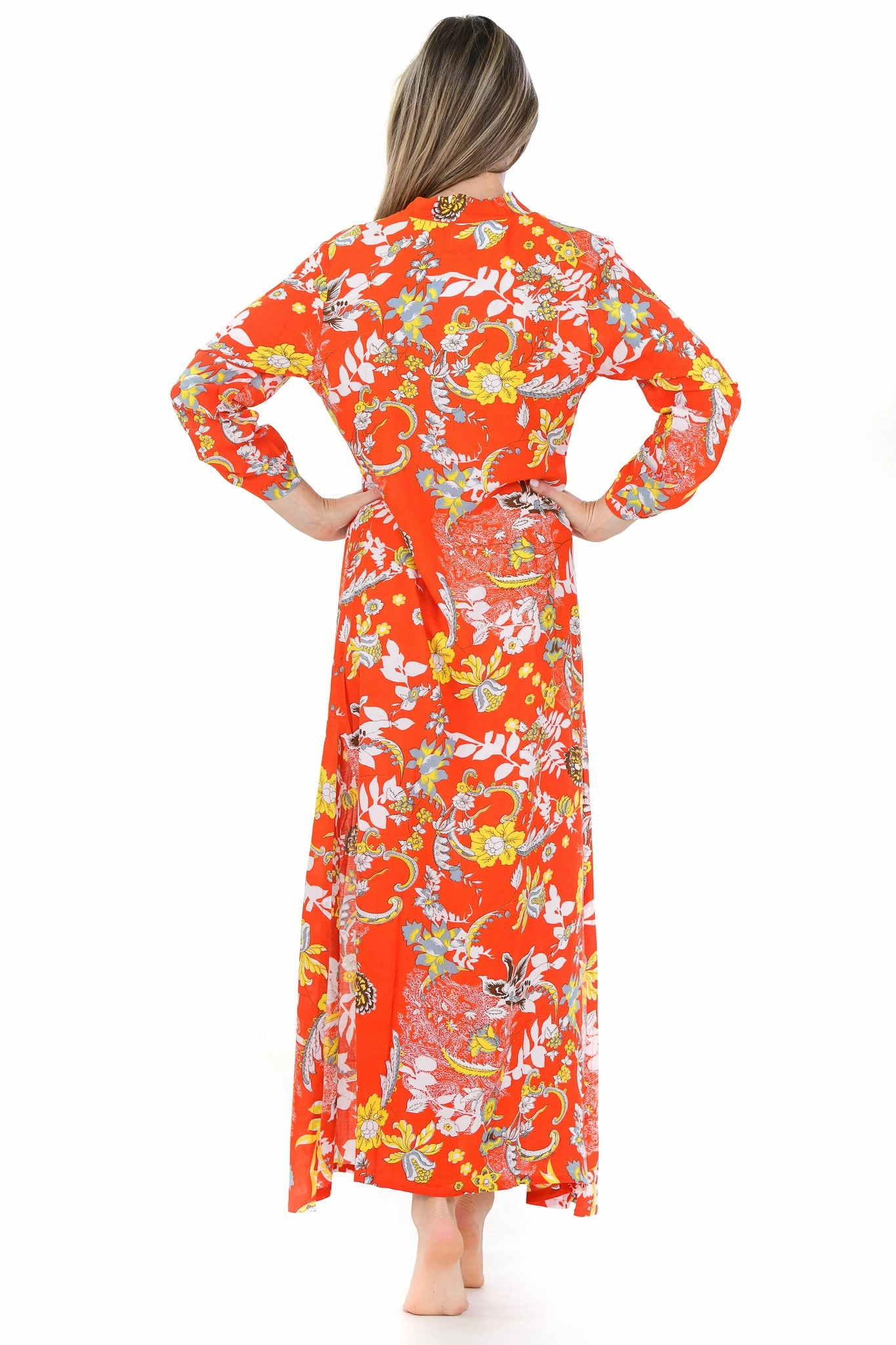 Outdoor Scene Basic Cool Exuma Kaftan / Orange