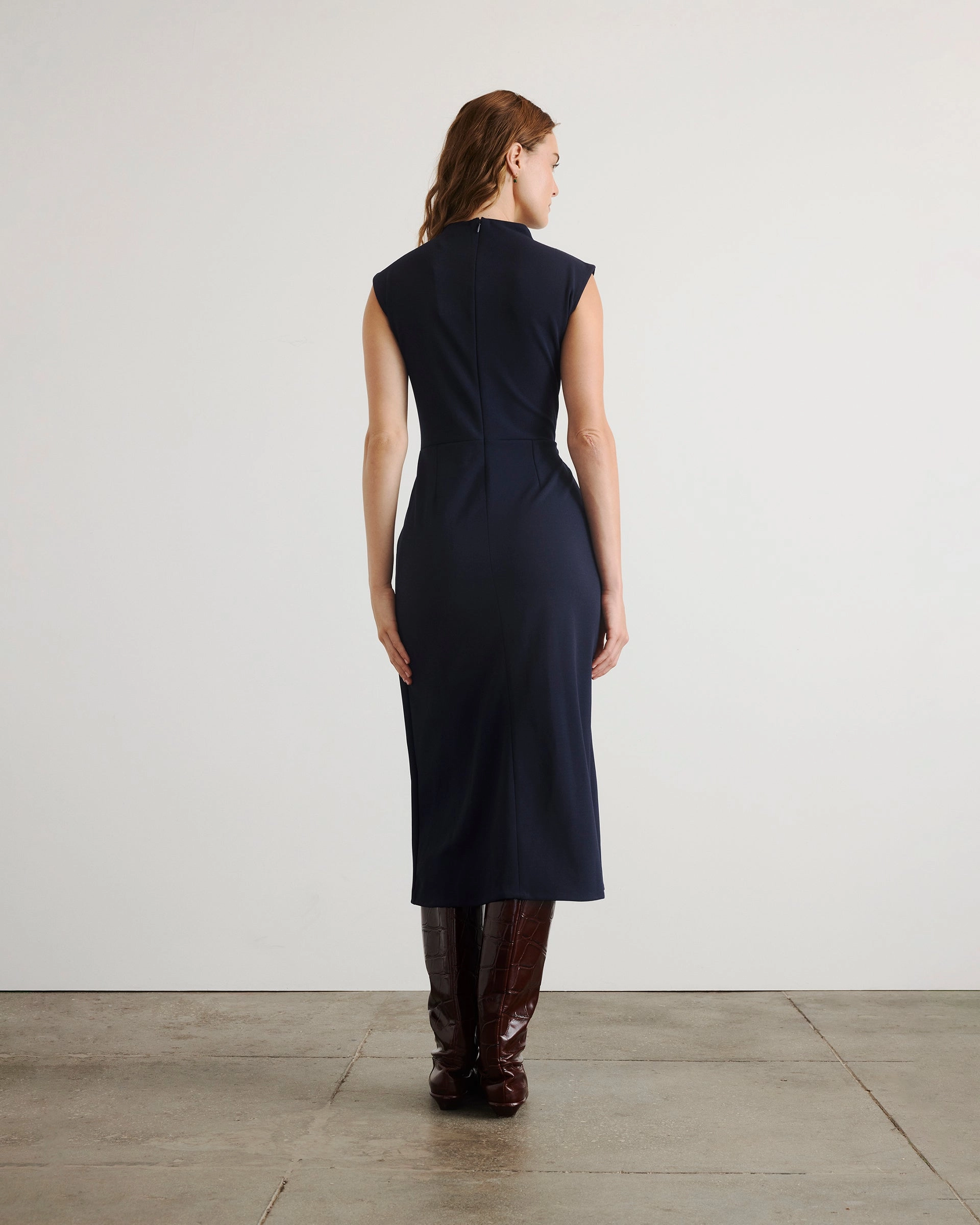 Robinella Dress Simple Chic Smart and Polished