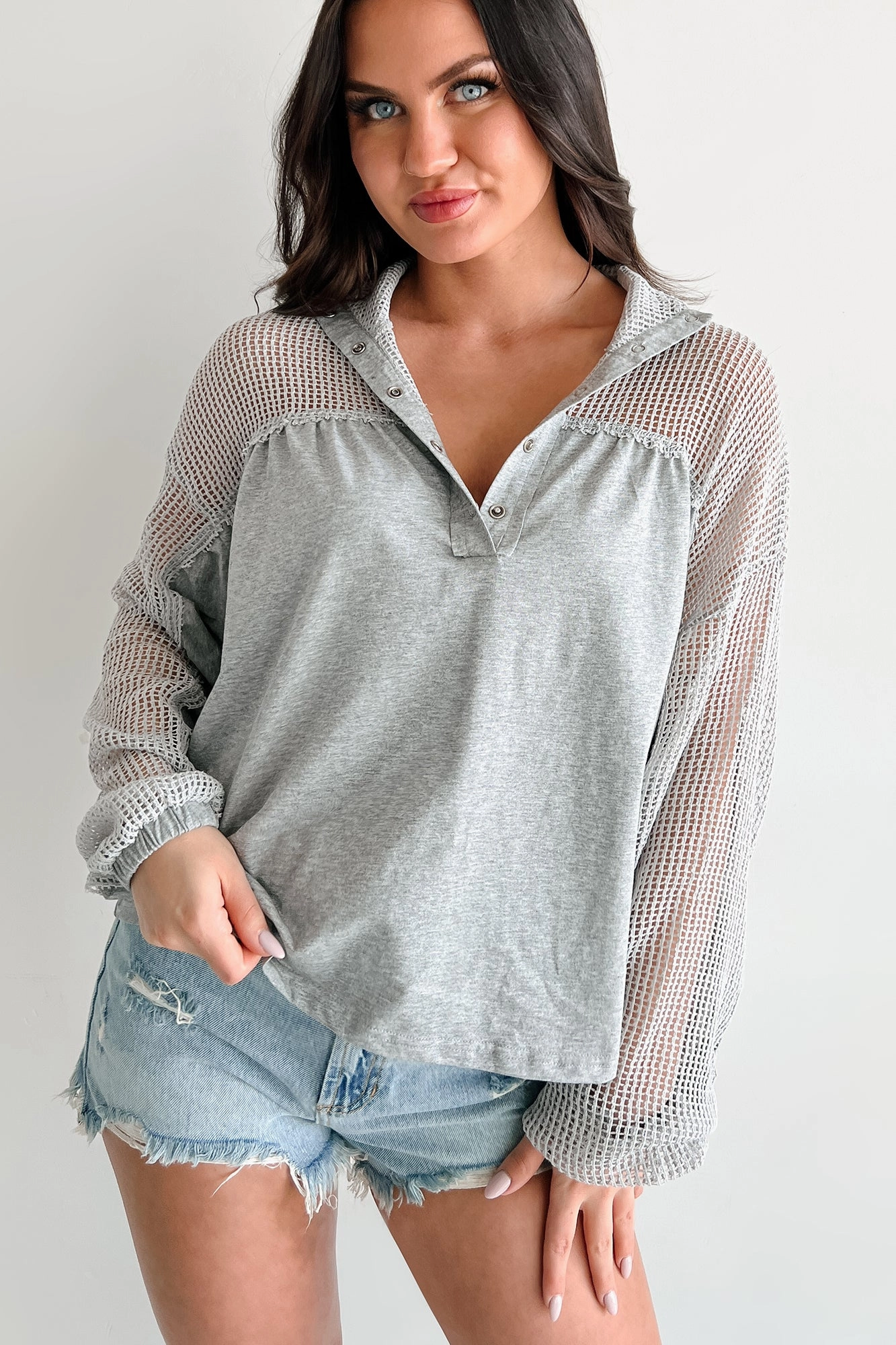 Fearless Heart Crochet Sleeve Top (Grey) FadeResistant Coating CushionedSupport