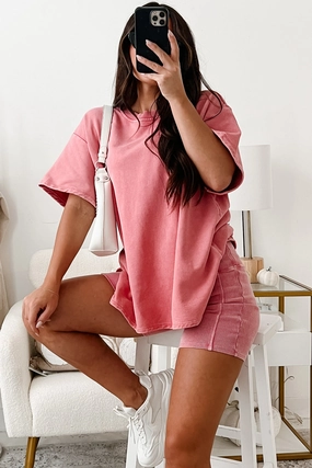 Subtle Comfort Oversized T-Shirt (Pink) ResilientStretch CollapsibleFrame