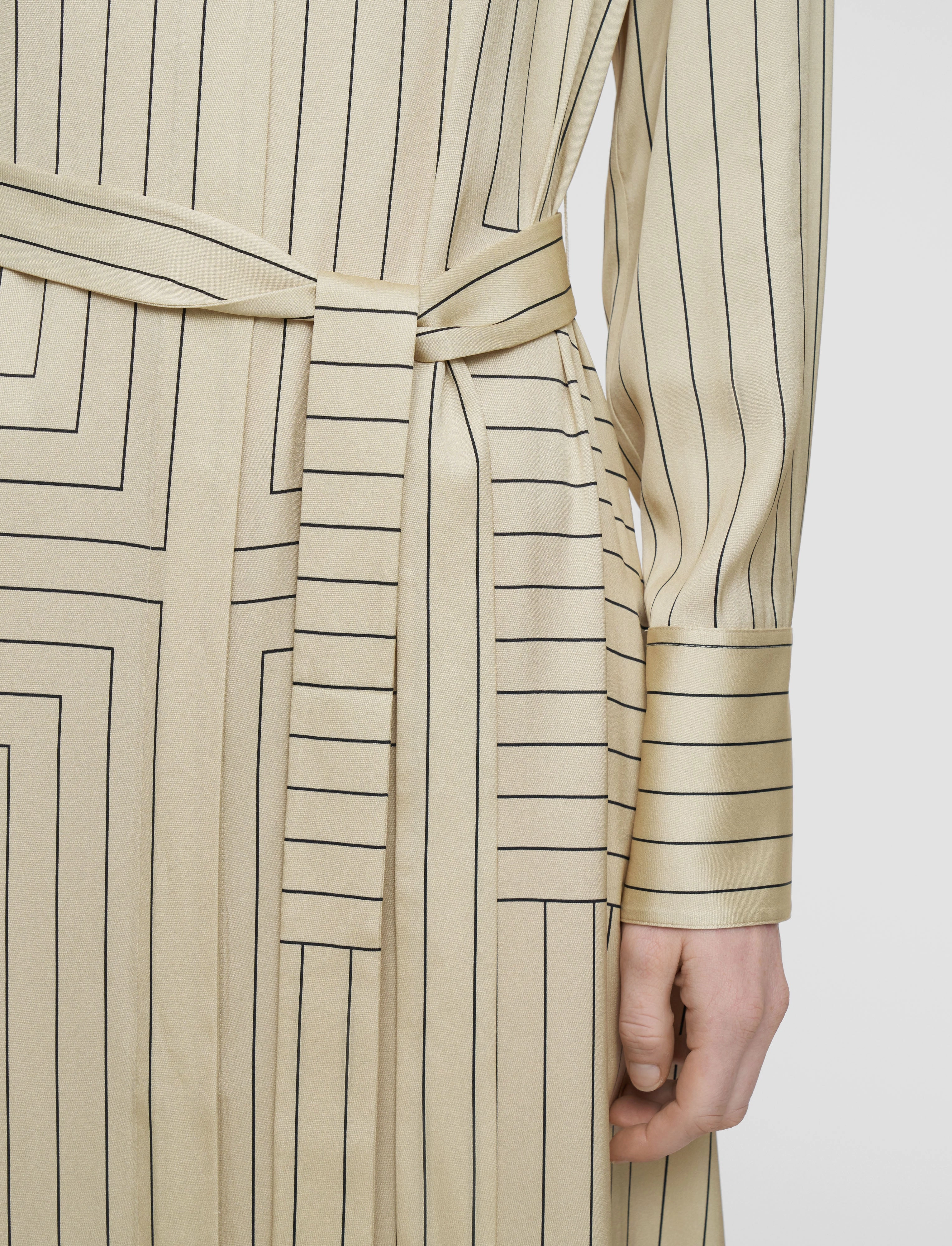 High-Fashion Petite Chic Orlana Geometric Print Silk Dress