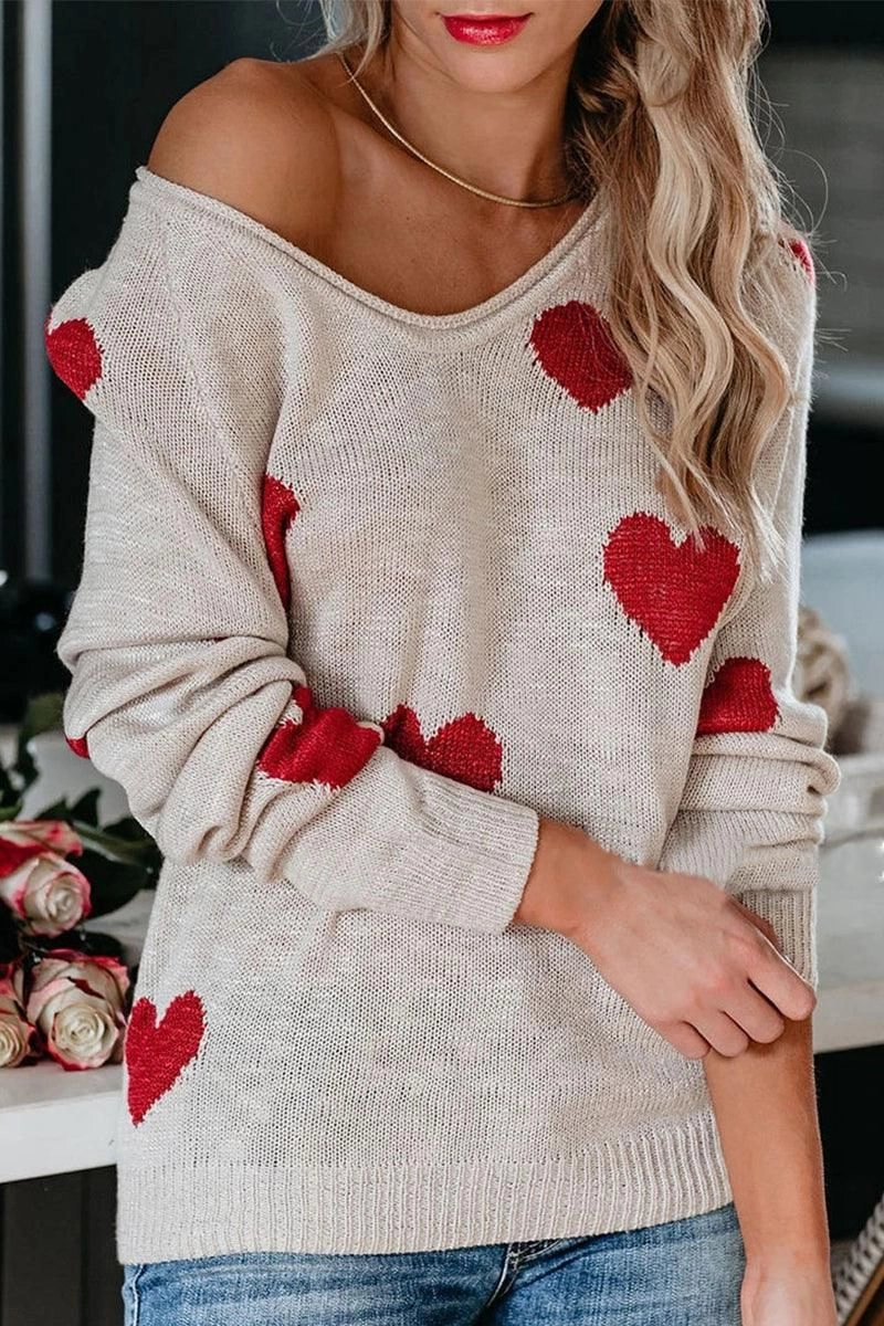 WOMEN HEART PRINTING LOOSE FIT KNIT SWEATER Layered Neckline
