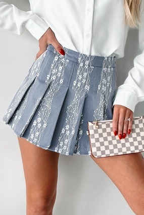 graduation season MoistureWickingLining Flirty Concepts Pleated Lace Mini Skort (Blue Denim)