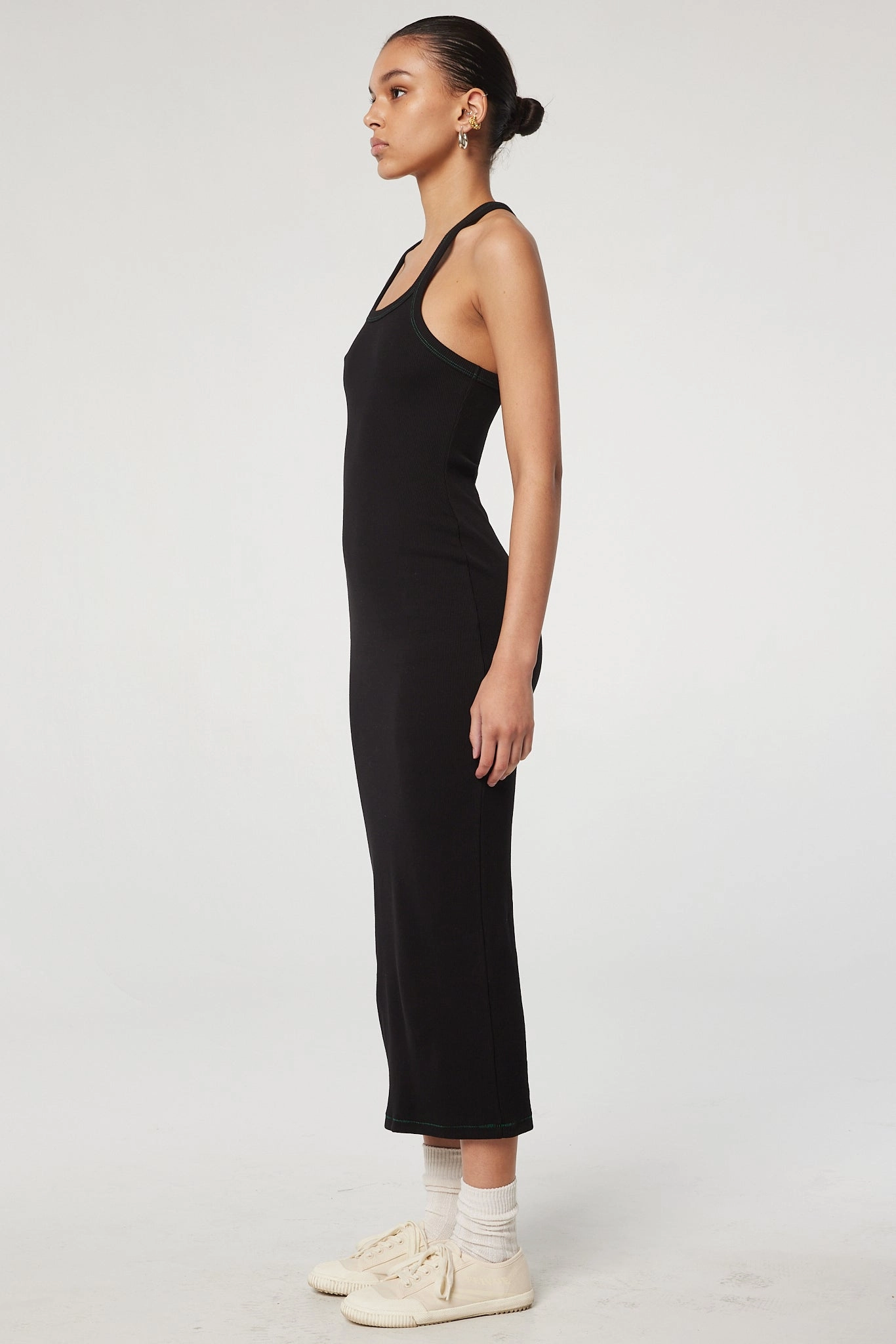 CEDELLA DRESS Warm-Layer Ruffle Detail