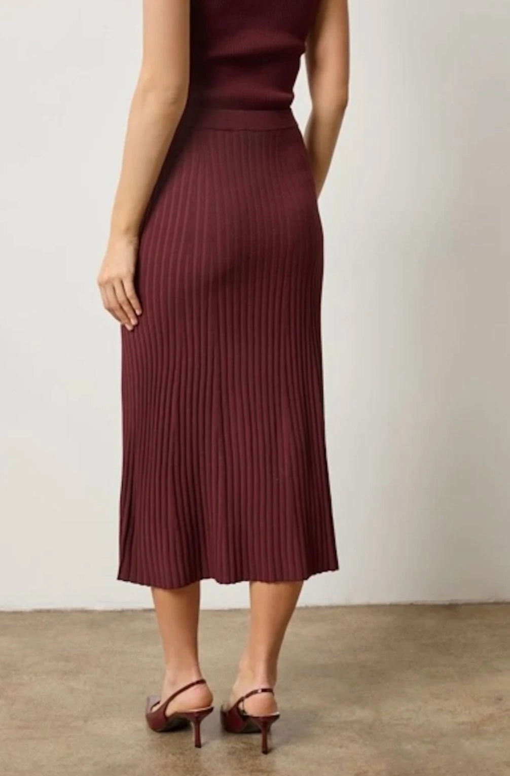 Breezy Edge Straight Rib Skirt Dark Cherry