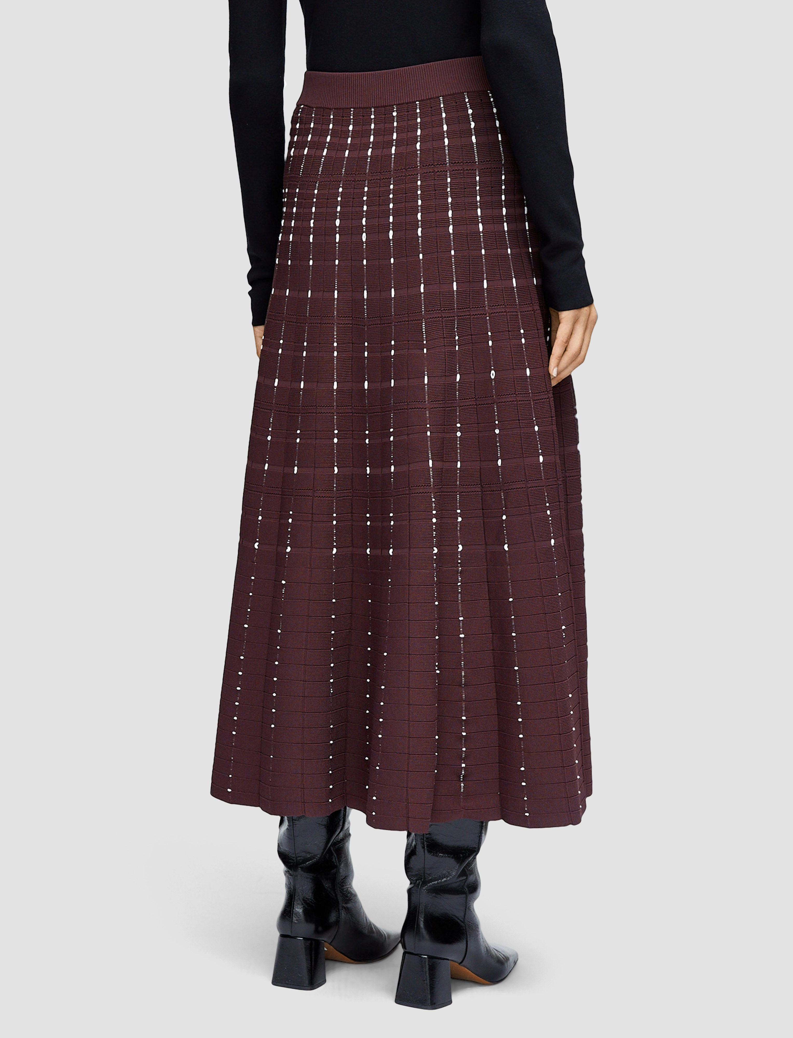 Comfort Fit Fragmented Stripes Skirt