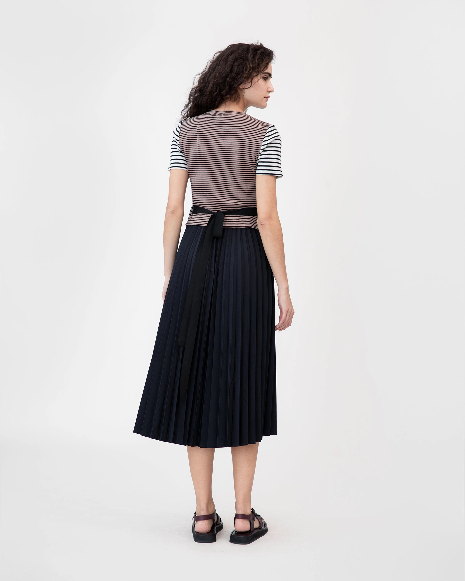 Logan Dress Elegant Silhouette Delicate Details