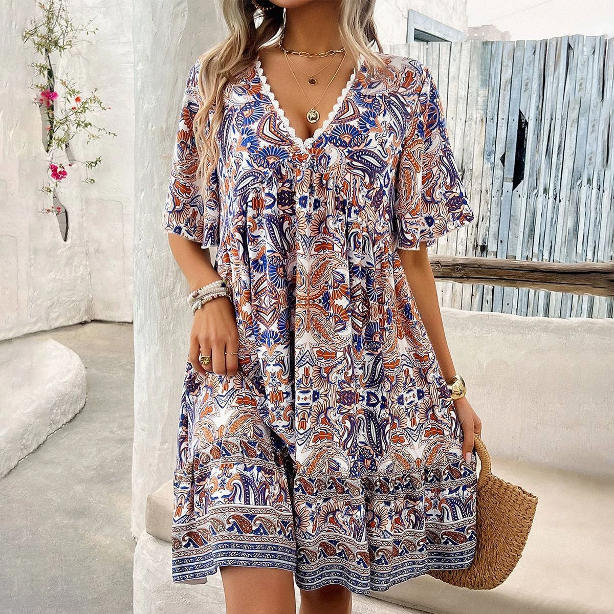 CASUAL HOLIDAY PRINT V-NECK DRESS_CWDSD3738 Travel Outfit