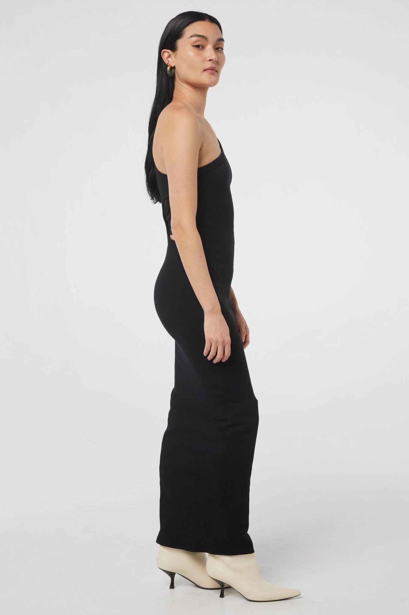 GAEL DRESS Chill Design Elegant Detail