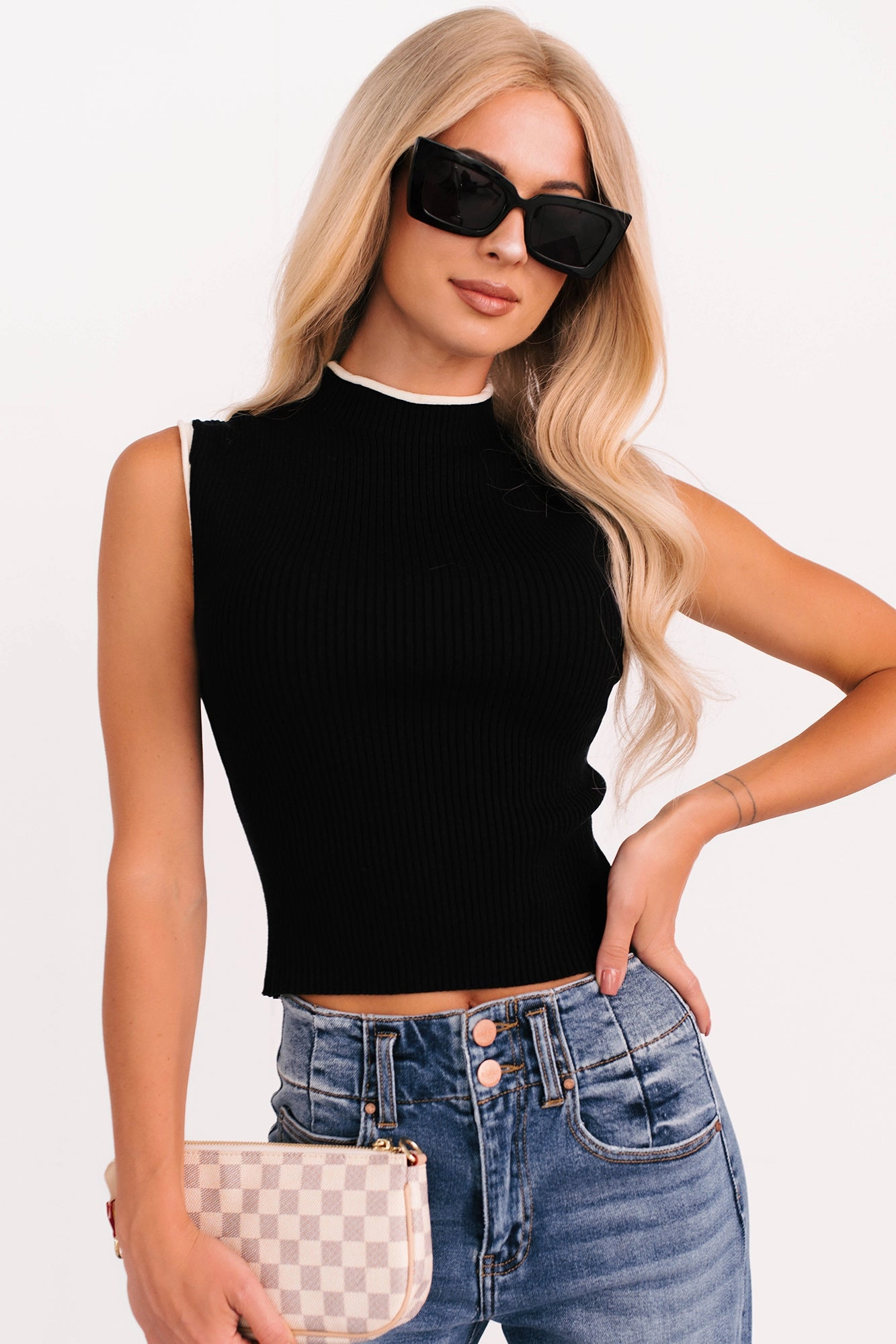 Gonna Go Far Contrast Trim Sleeveless Top (Black/Cream) Temperature control