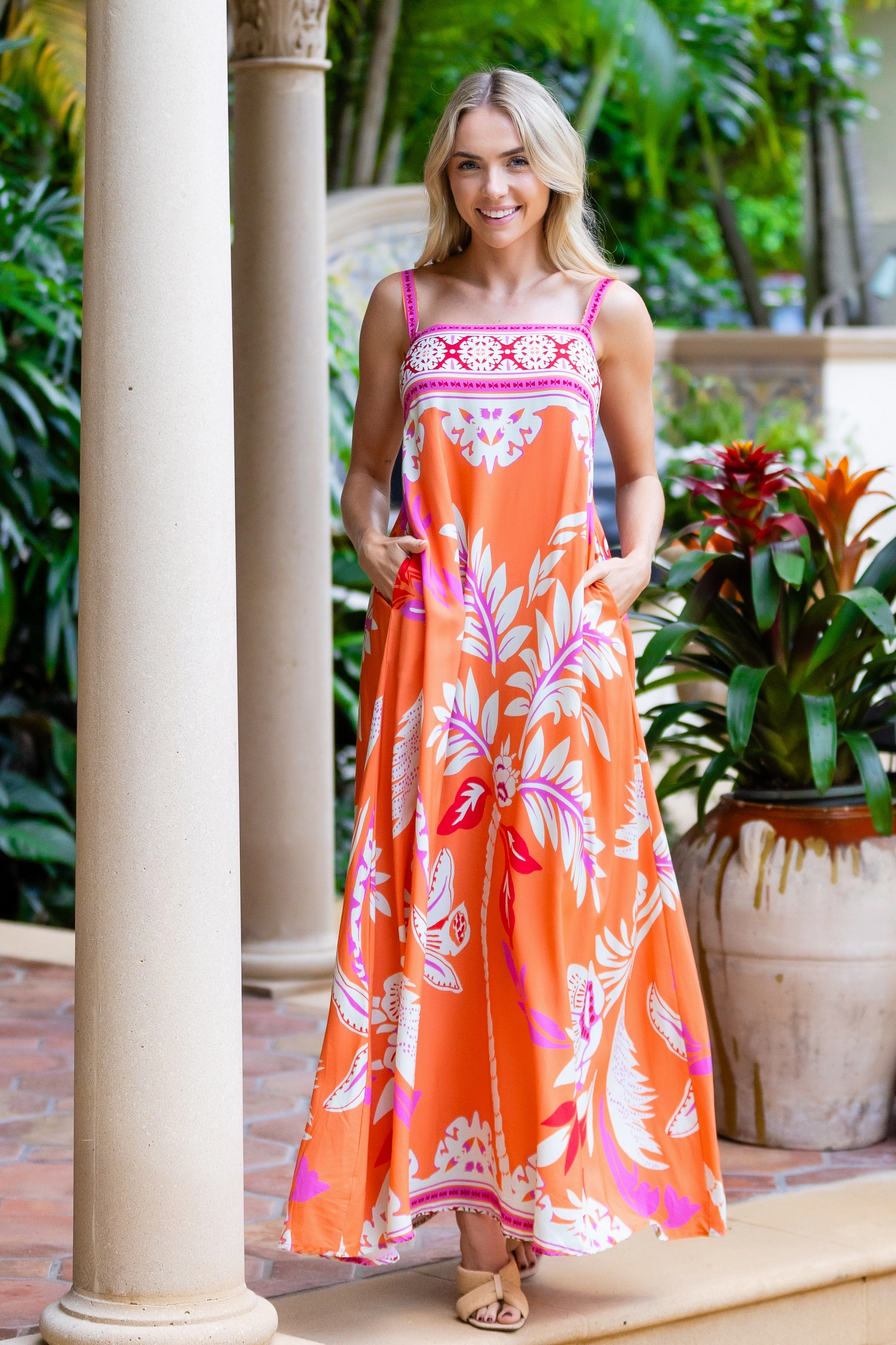 Glossy Fabric Giselle Dress / Orange Palm