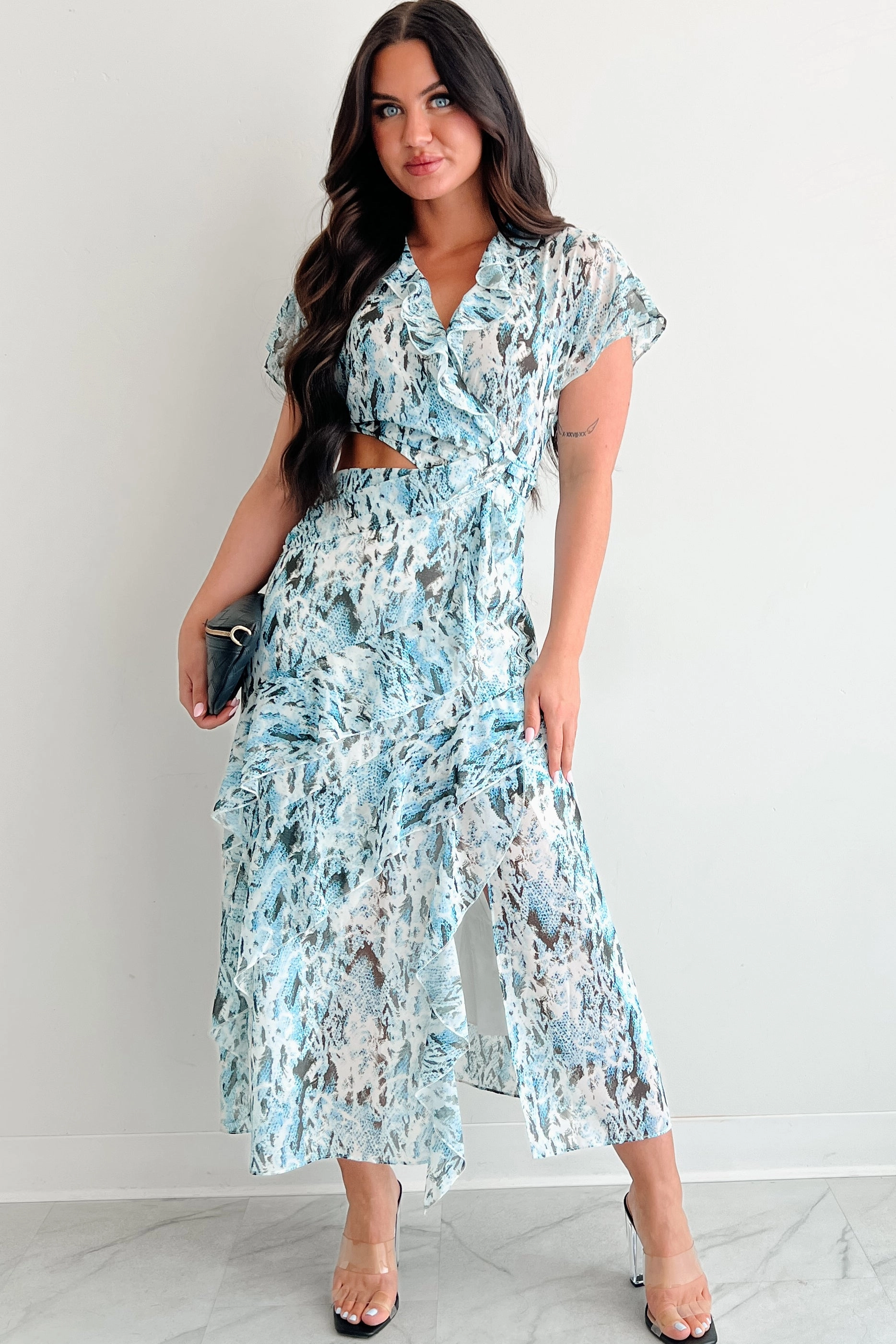 Silky Finish Comfy Yet Stylish Heart Of Gold Printed Ruffle Maxi Dress (Blue)