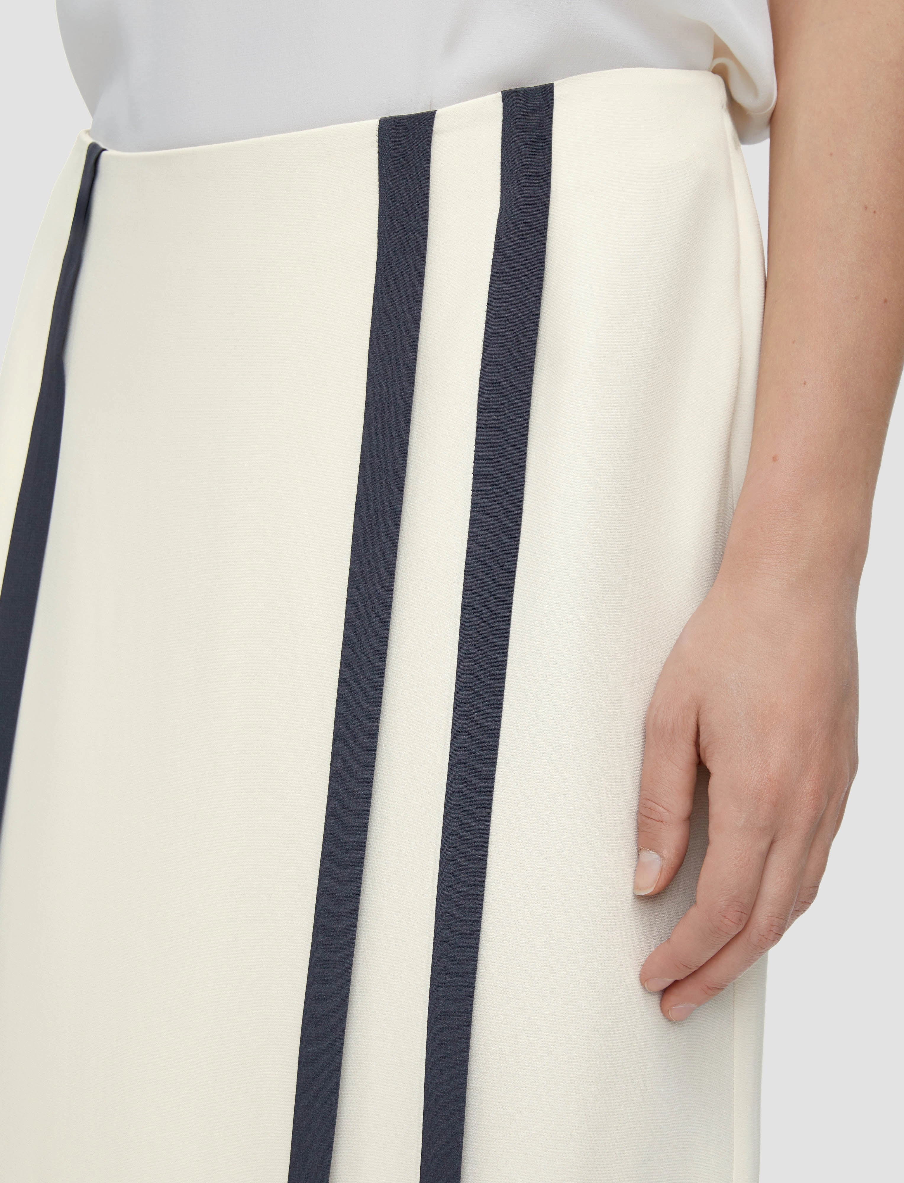 Heavy Silk Crepe Animation Iris Skirt Earth Tones