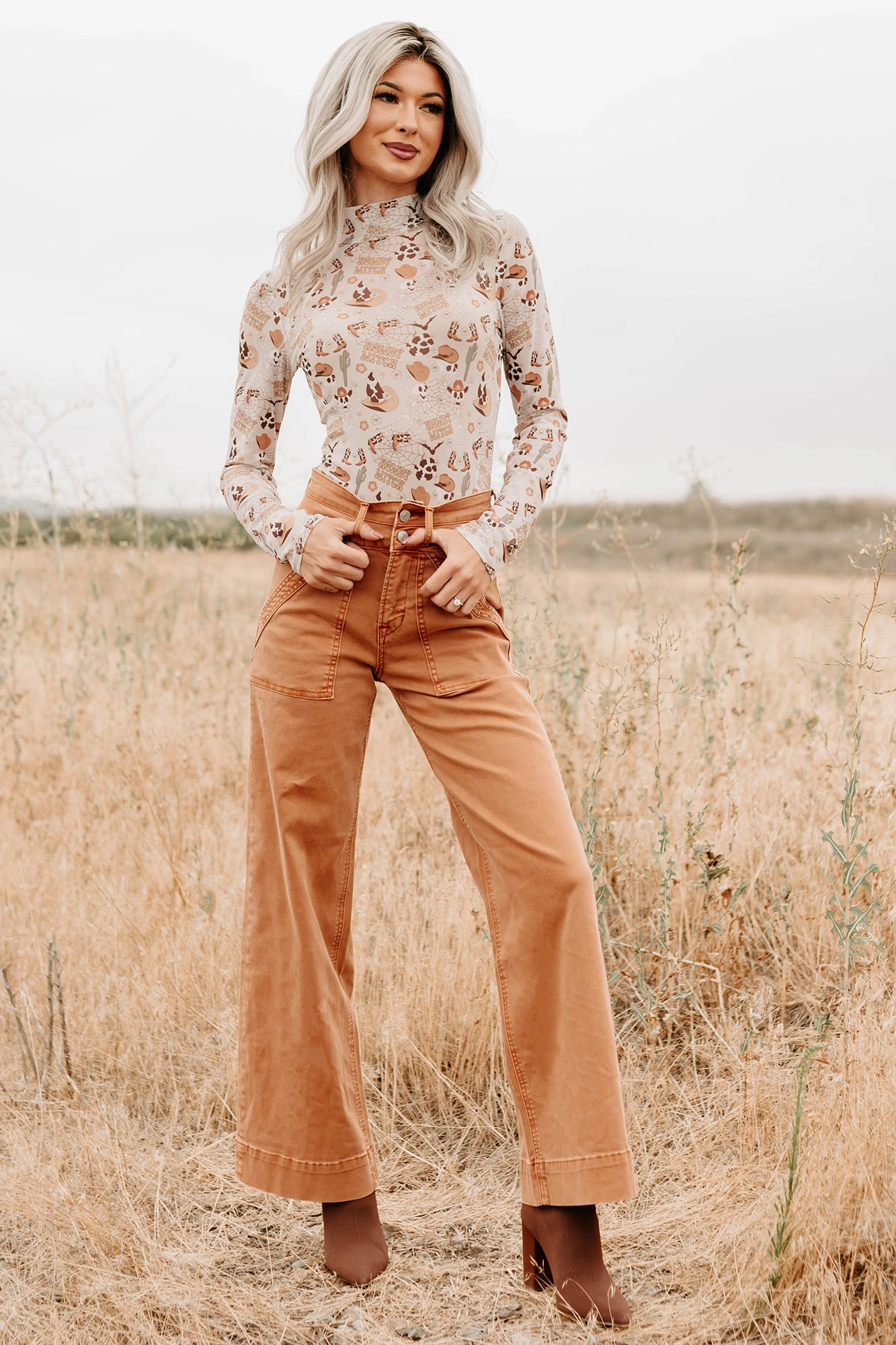 tailored look TouchscreenCompatiblePockets Henley Wide Leg Mica Denim Jeans (Cinnamon)