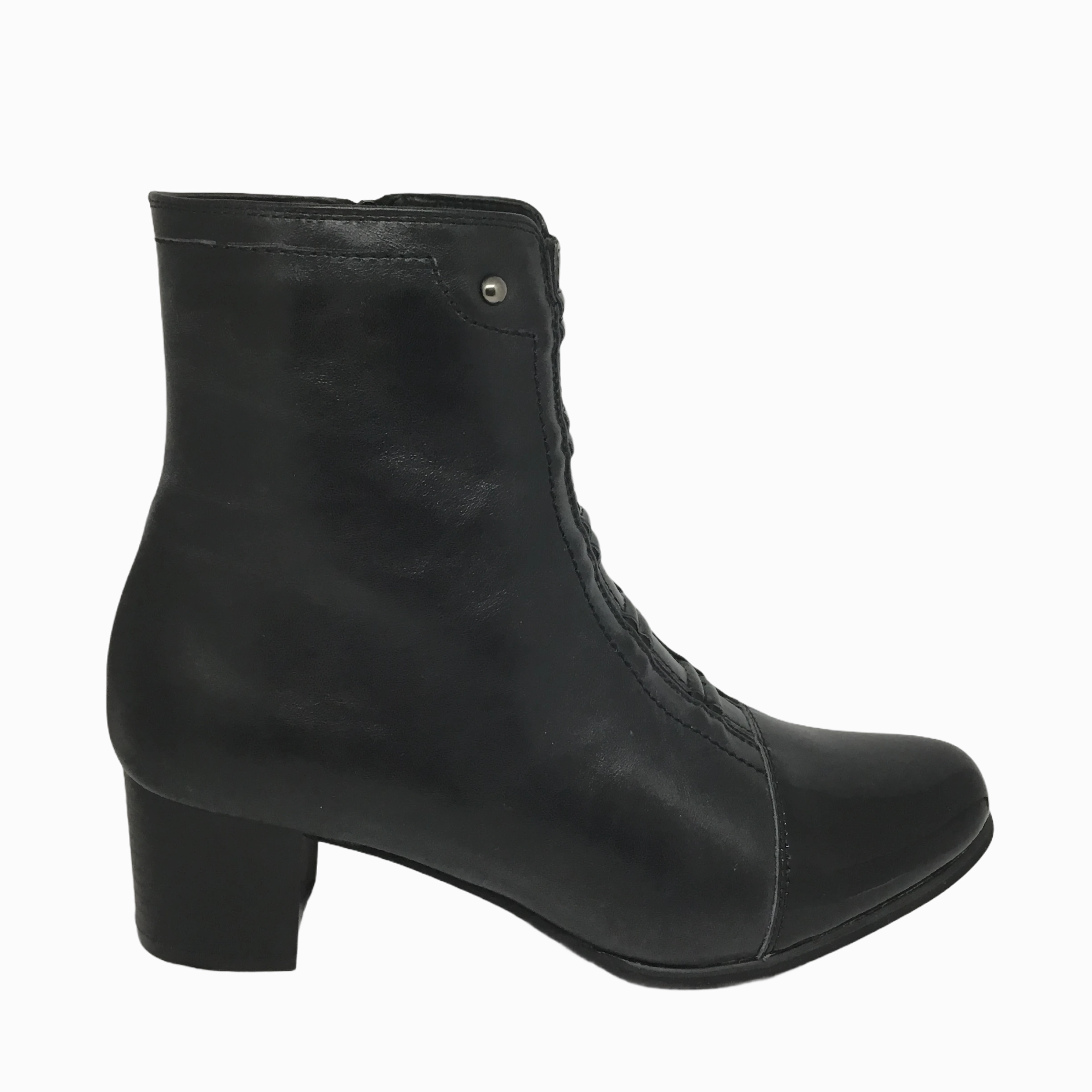 Boston Belle Tanya Black Boot Mountain Side