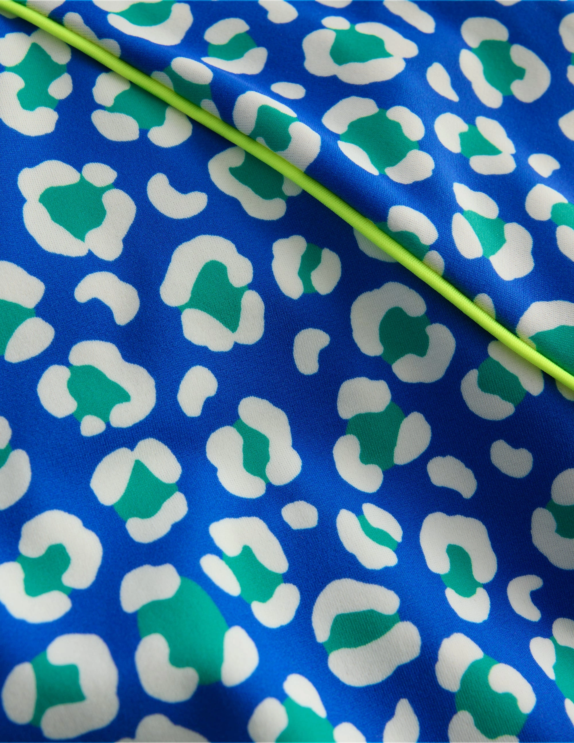 High Neck Cut Wave Defying Clasp Sun Safe Patterned Rash Vest-Aquamarine Leopard