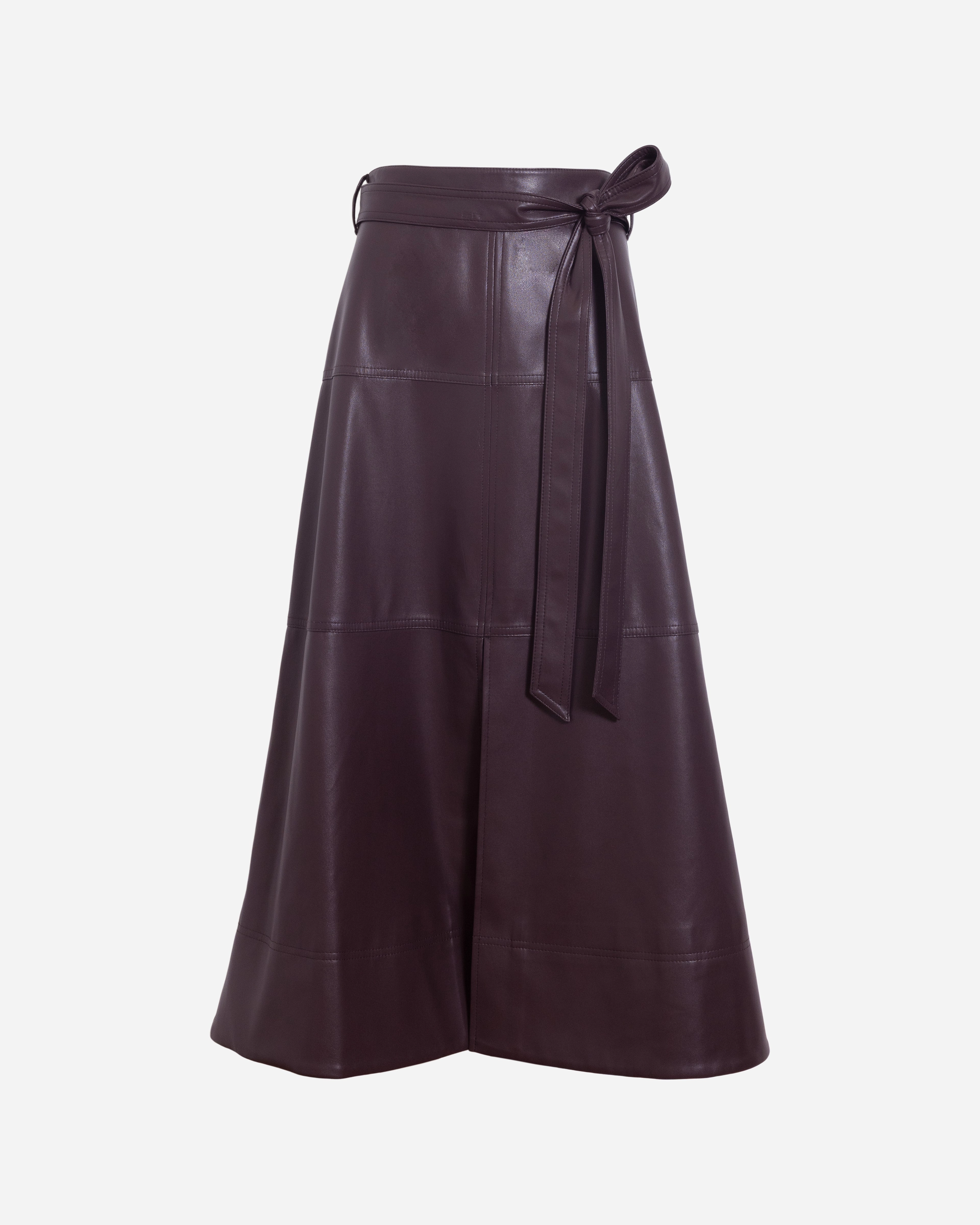 Hudley Skirt Sleek lines