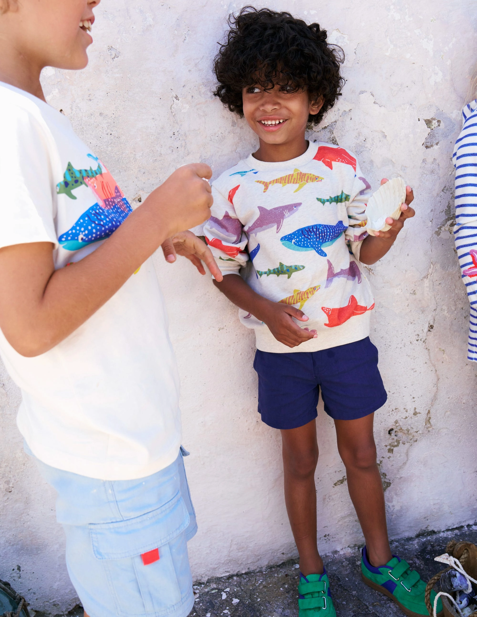 Printed Sweatshirt-Riso Shark Breathable Mesh Insert