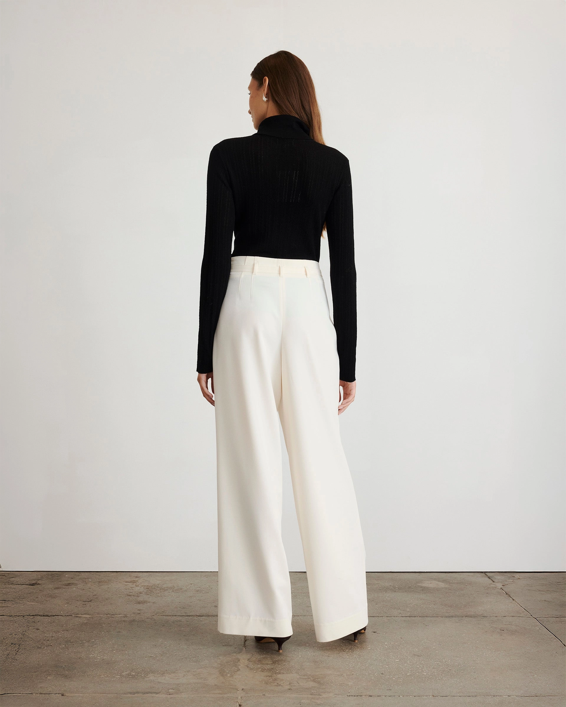 Kayden Turtleneck Reinforced Neckline Detail