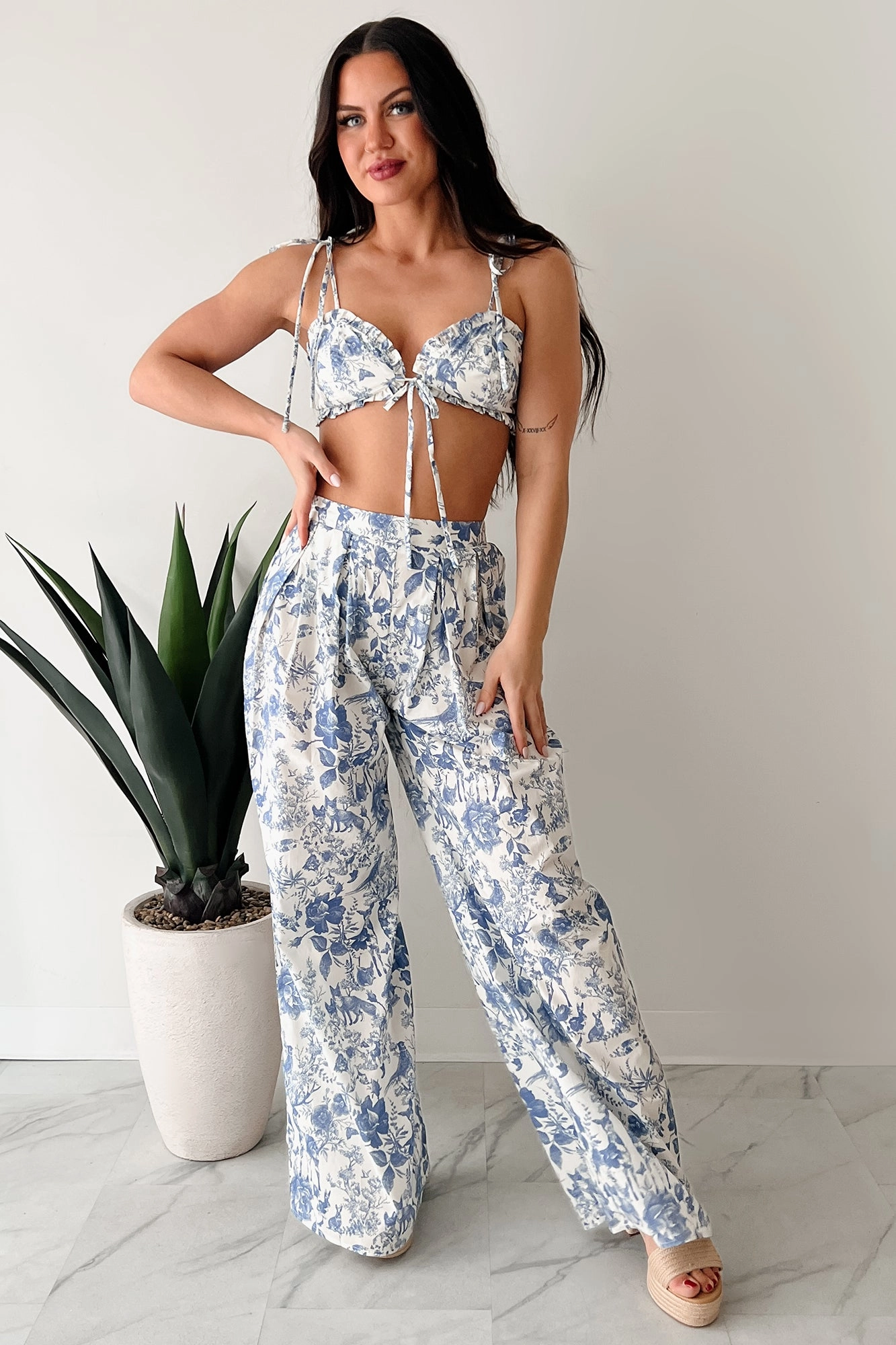ReinforcedKnees Vive La Vie Printed Crop Top & Pant Set (Blue)