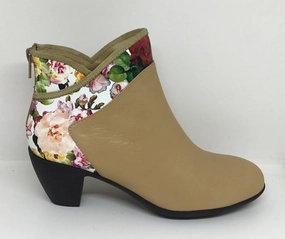 Mud Resistant Outdoor Trek Isabella Mykonos Leather Boot