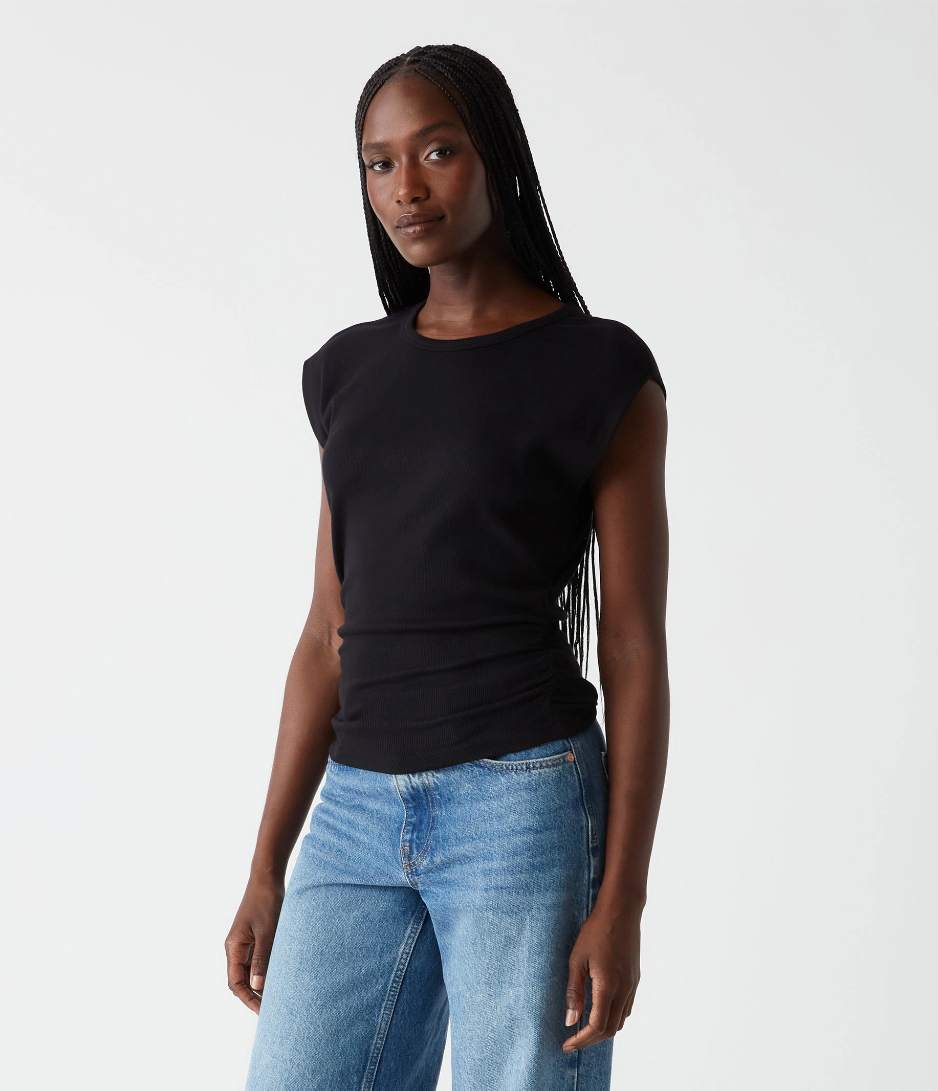 JONI CREW POWER SHOULDER TOP Soft touch finish DoubleStitched Hem
