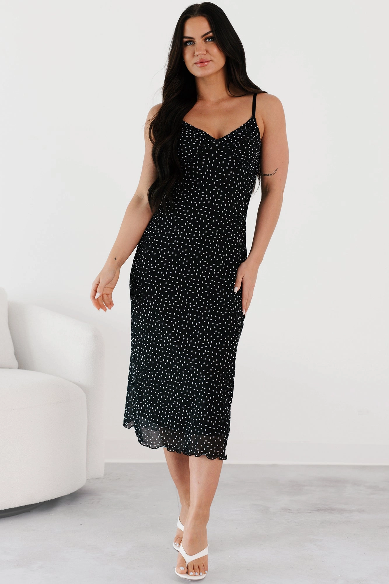 Silky Silhouette Drapey Fabric Just One Smile Polka Dot Midi Dress (Black/White)