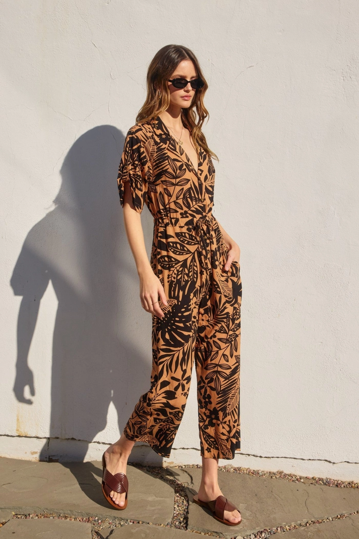 Loose Event KAILANI TWO-TONE FLORAL PRINT JUMPSUIT
