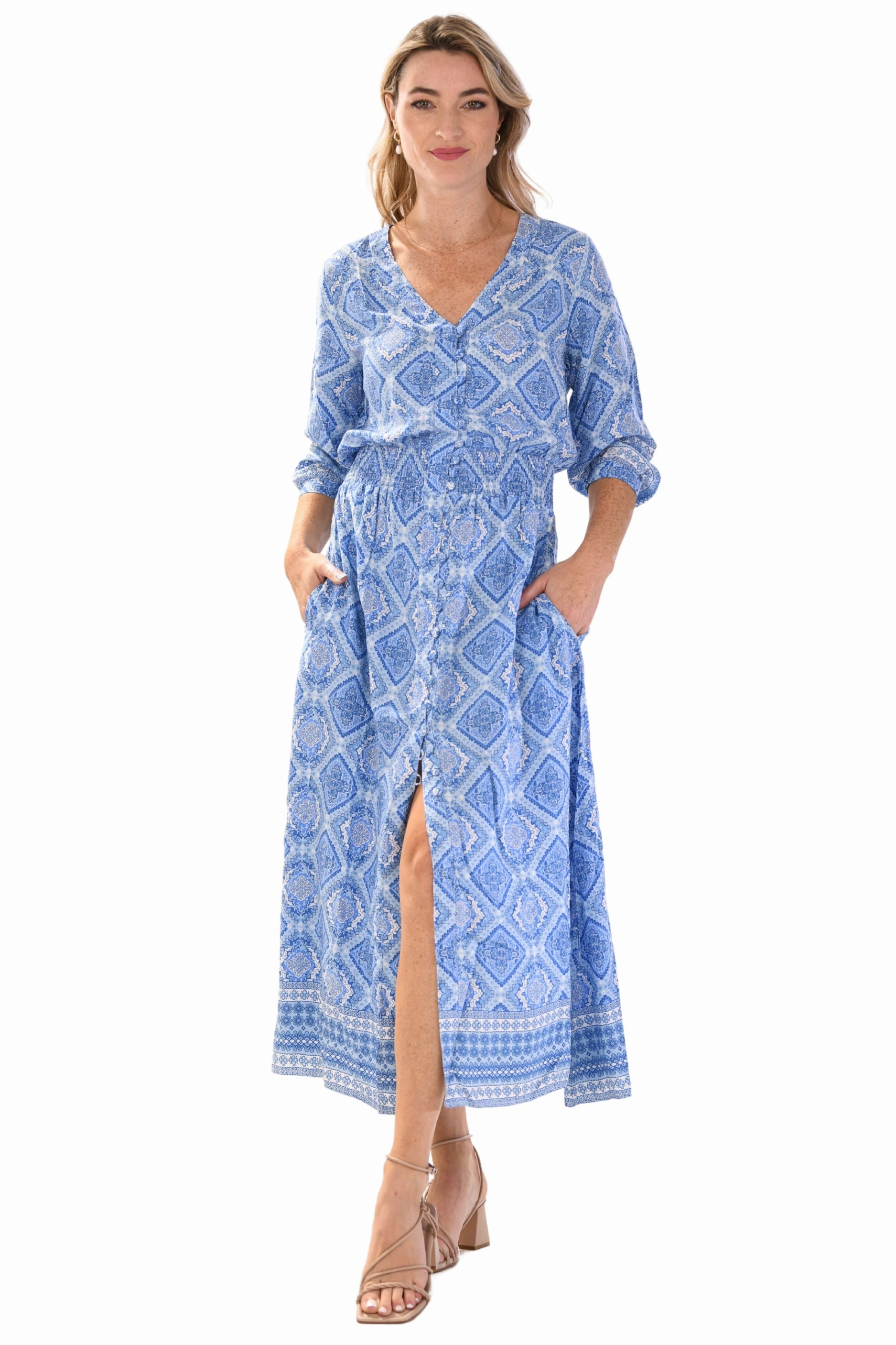 Kelsey Dress / Sky Blue Diamond summer breeze