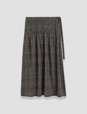 Seamless Finish Lavy Crepe de Chine Print Silk Skirt