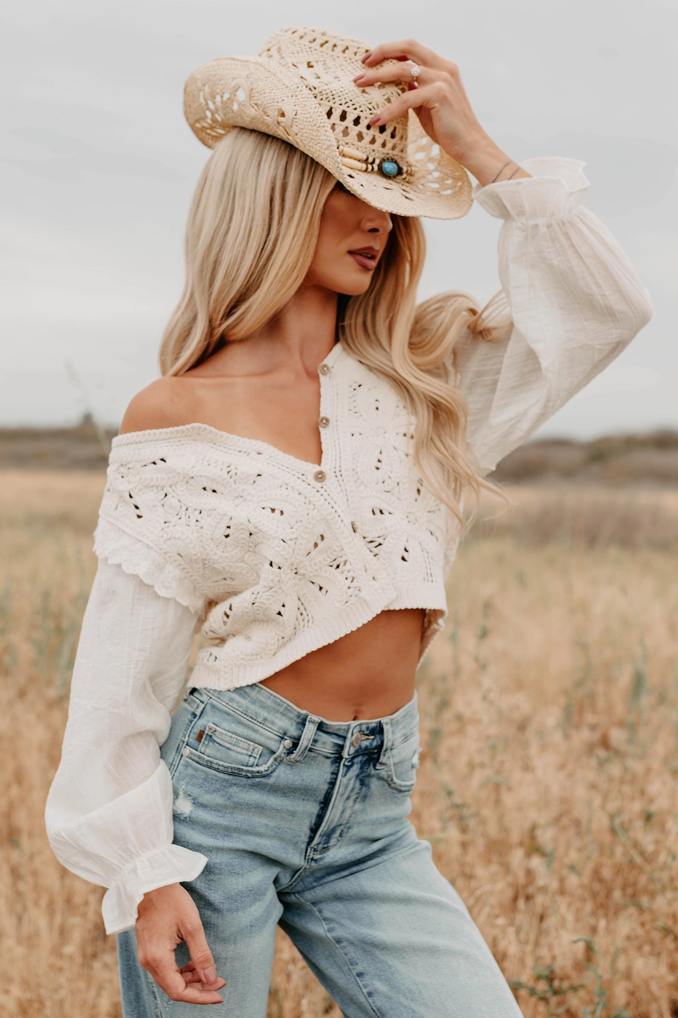 Heat Regulating Fabric Grace & Flare Crochet Knit Blouse (Natural)