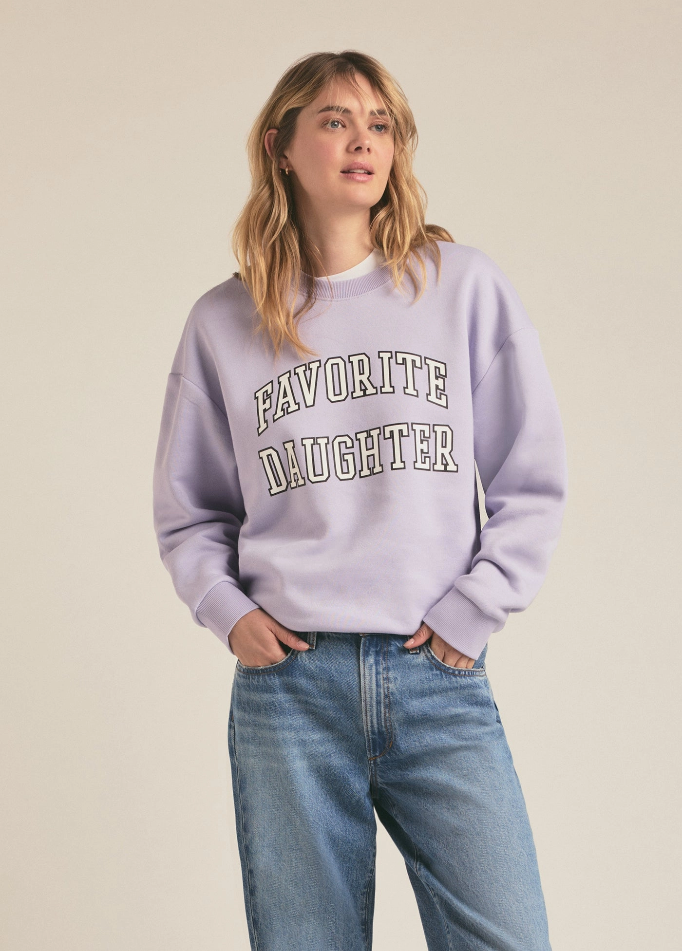 FAVORITE DAUGHTER COLLEGIATE SWEATSHIRT Moisture Wicking Material QuickDry Technology