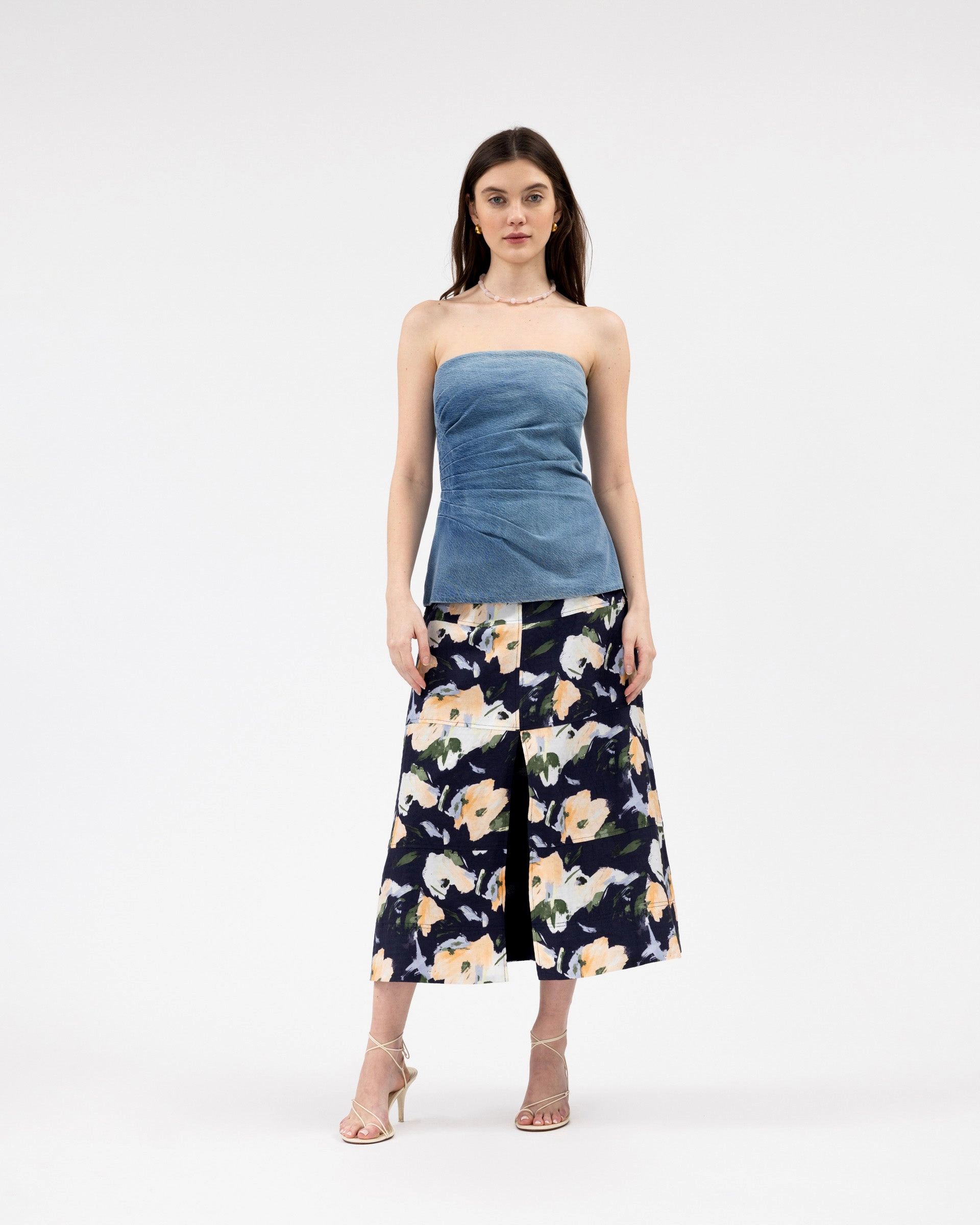 NoTagLabel MoistureManagementSystem Leandra Top