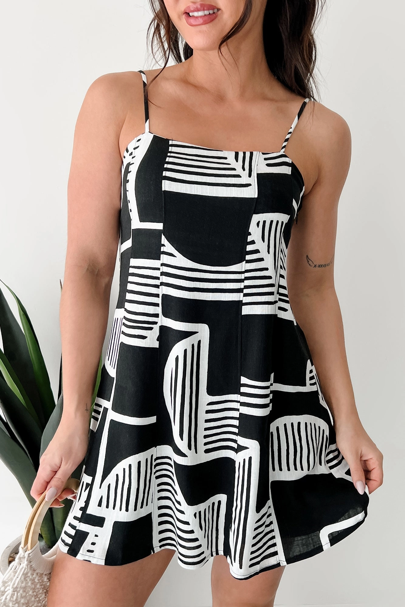 Light Movement Let's Explore Sleeveless Abstract Mini Dress (Black)