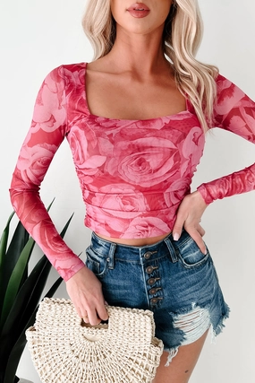 Antibacterial Fabric Fashionable Fit Unbreakable Charm Side Ruched Mesh Top (Fuchsia Combo)