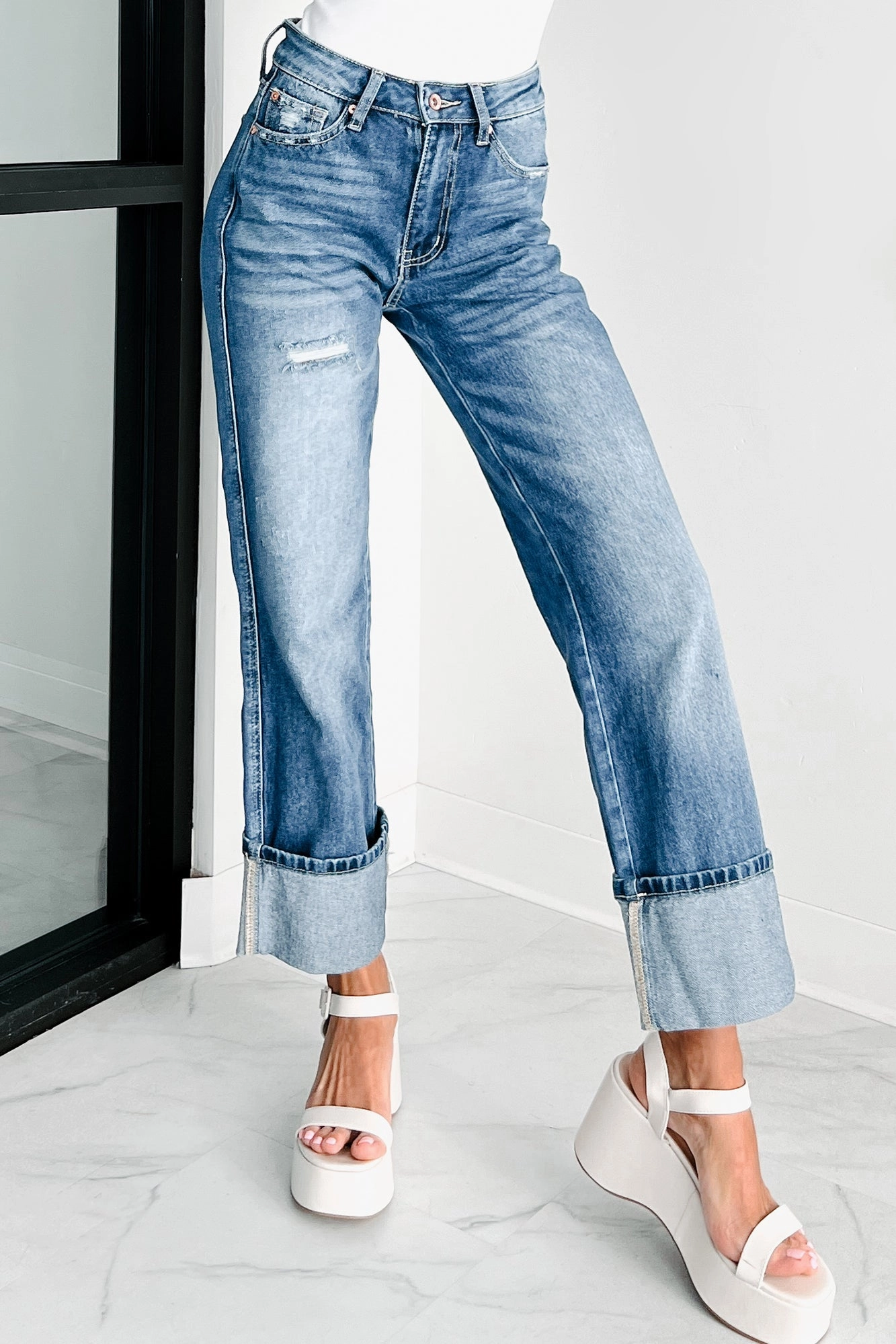 Chilly Weather MultiPocket Lovett Special A High Rise Dad Jeans With Cuff (Medium)