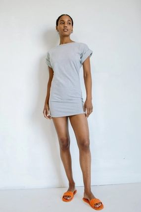 Minimalist fit-and-flare Lounge Ready LOZA DRESS