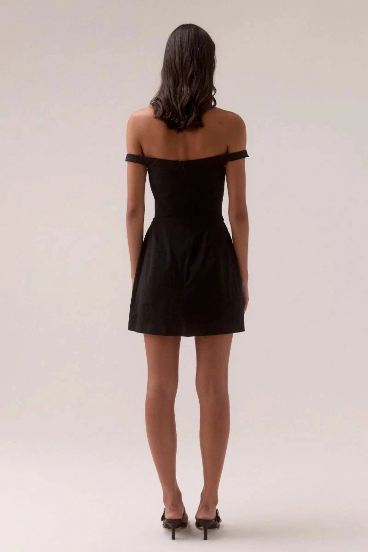 Lure Mini Dress Black/White Vacation Vibes