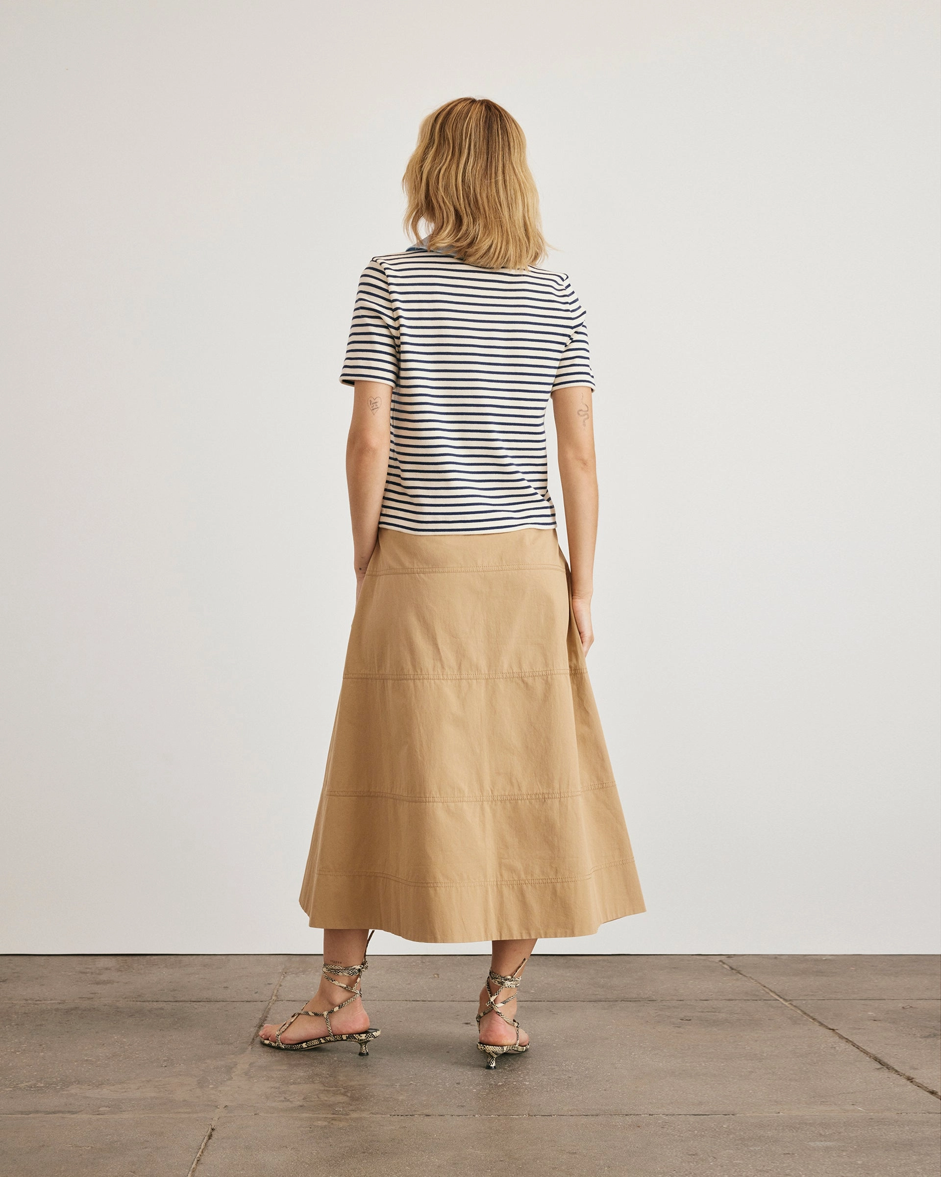 Melanie Top Multipanel Construction