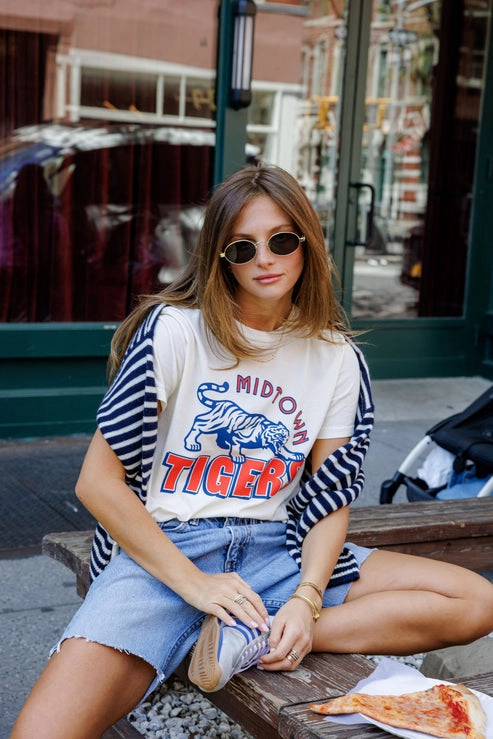 MIDTOWN TIGERS EVERYDAY TEE Layered Neckline