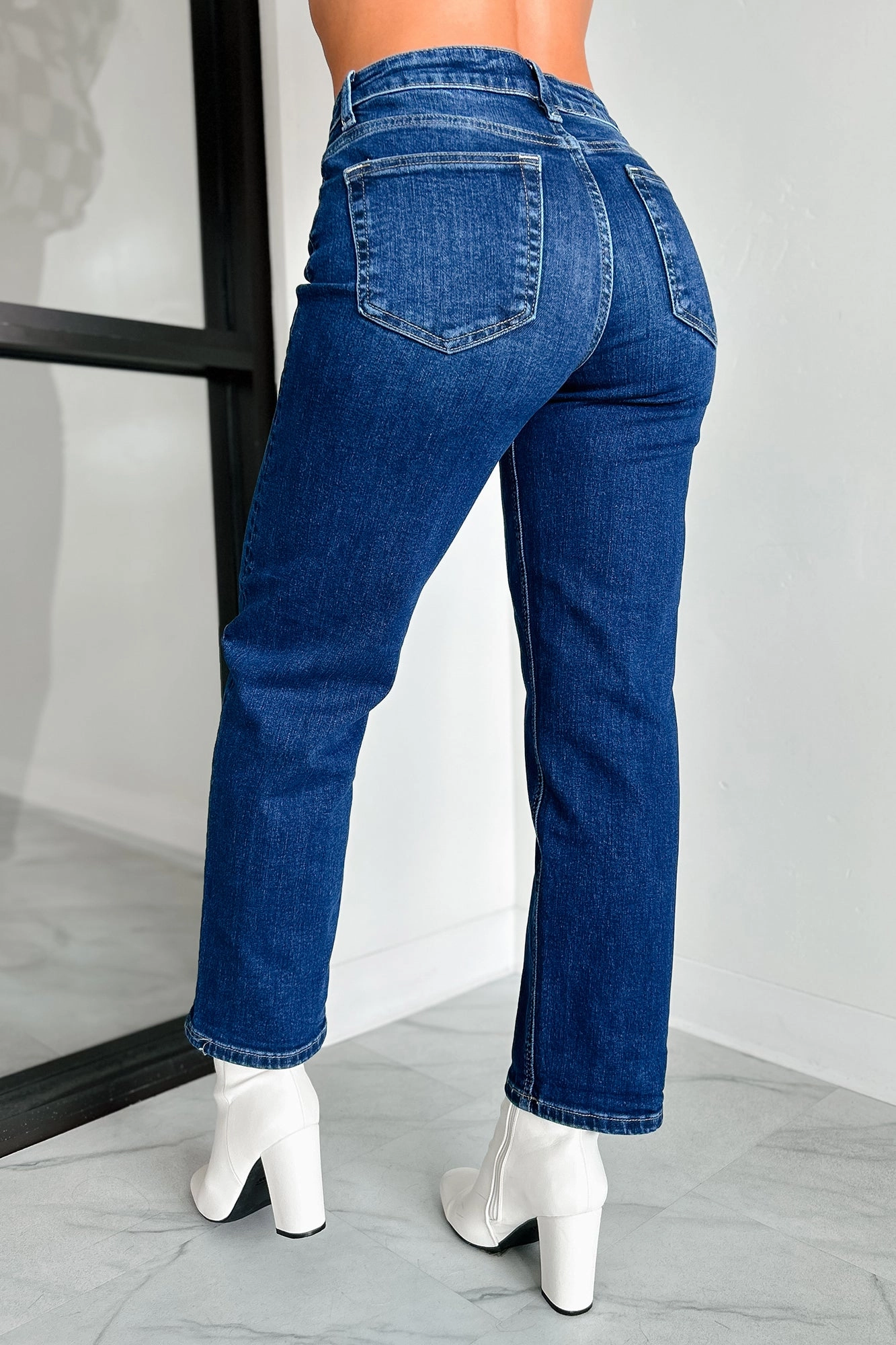 Minden High Rise Risen Boyfriend Jeans (Dark) Feminine Fit