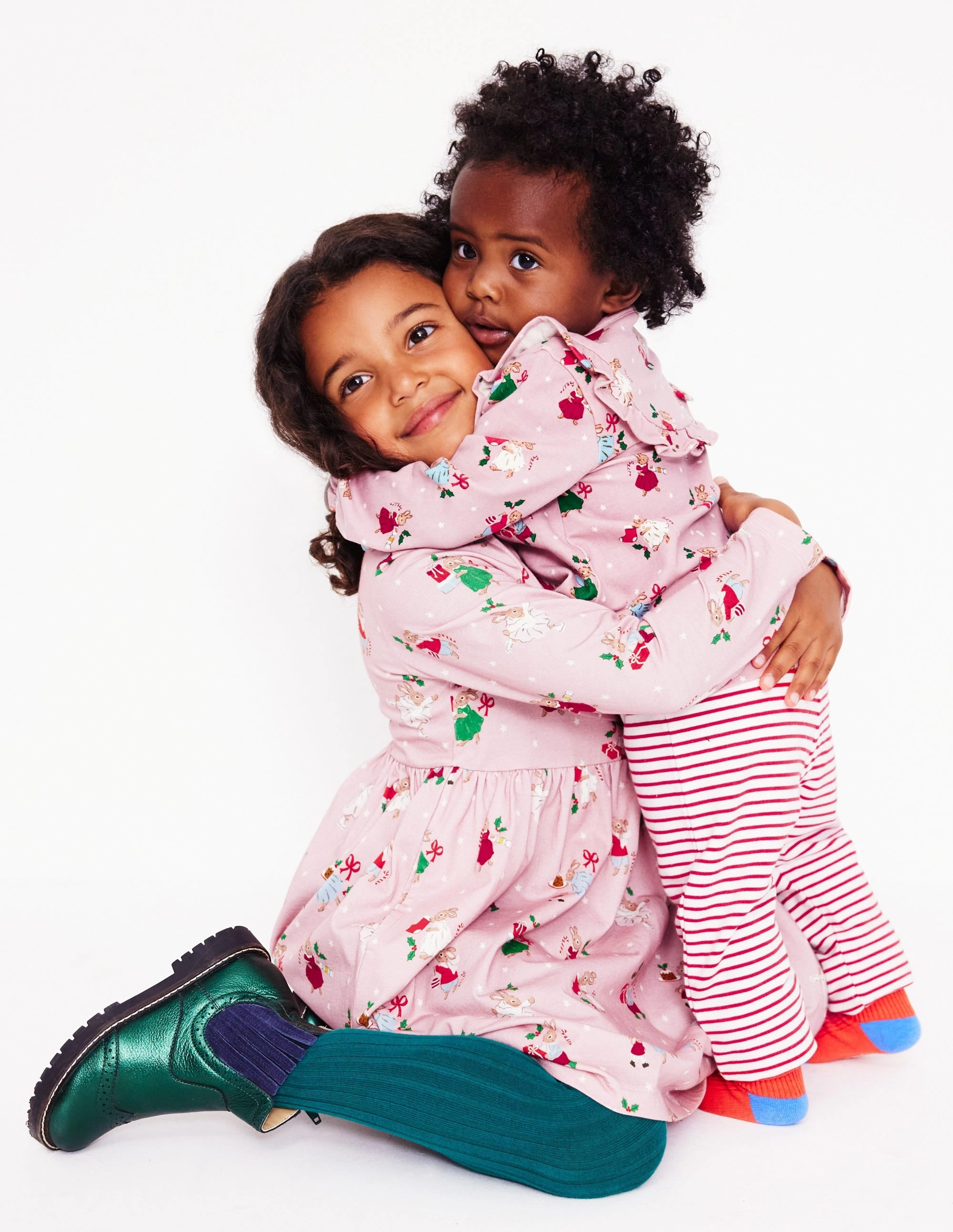 Farm Air Long-Sleeved Fun Jersey Dress-Vintage Pink Festive Bunny