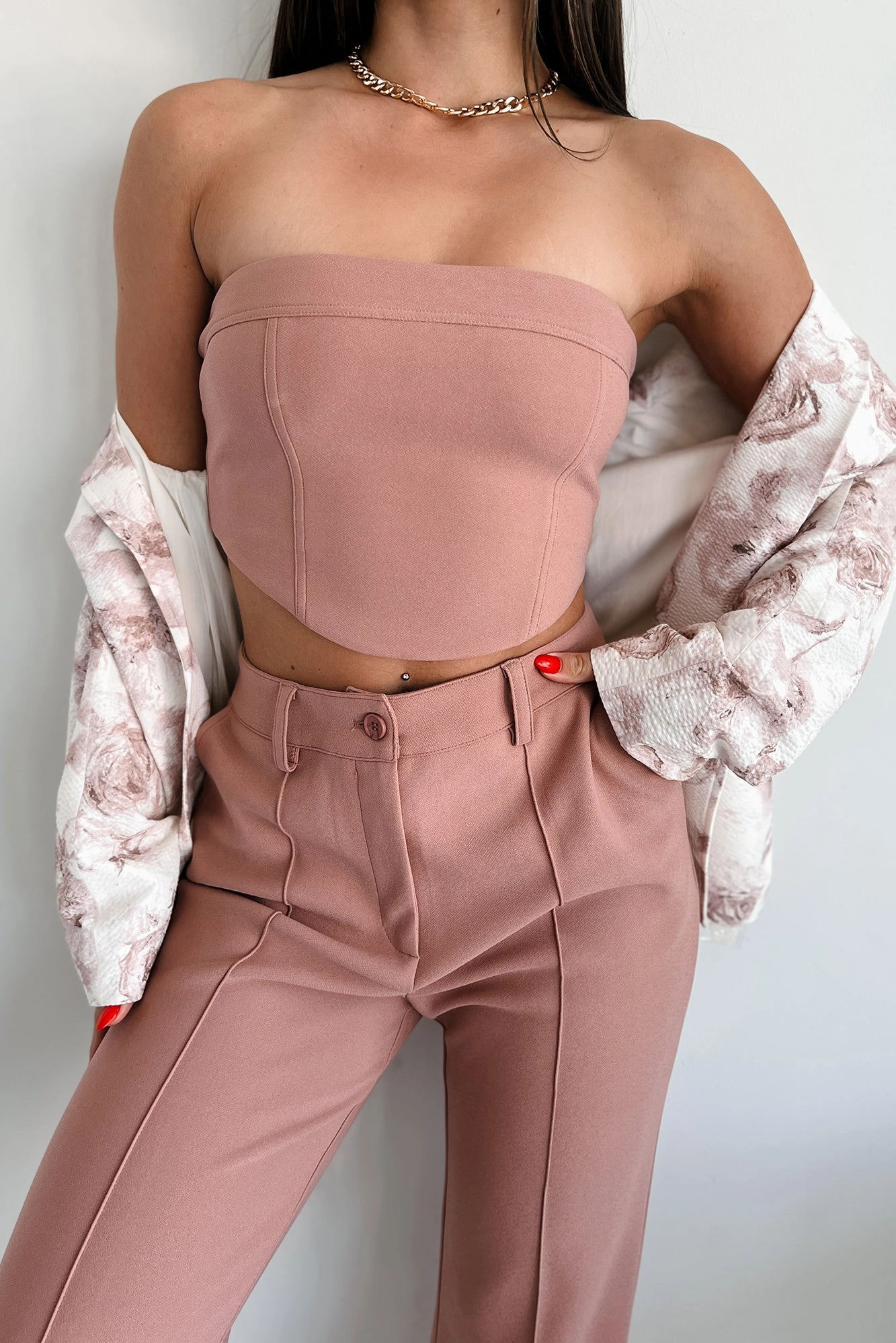 Boosted Confidence Back Lace-Up Tube Top (Terracotta) Layered Collar System